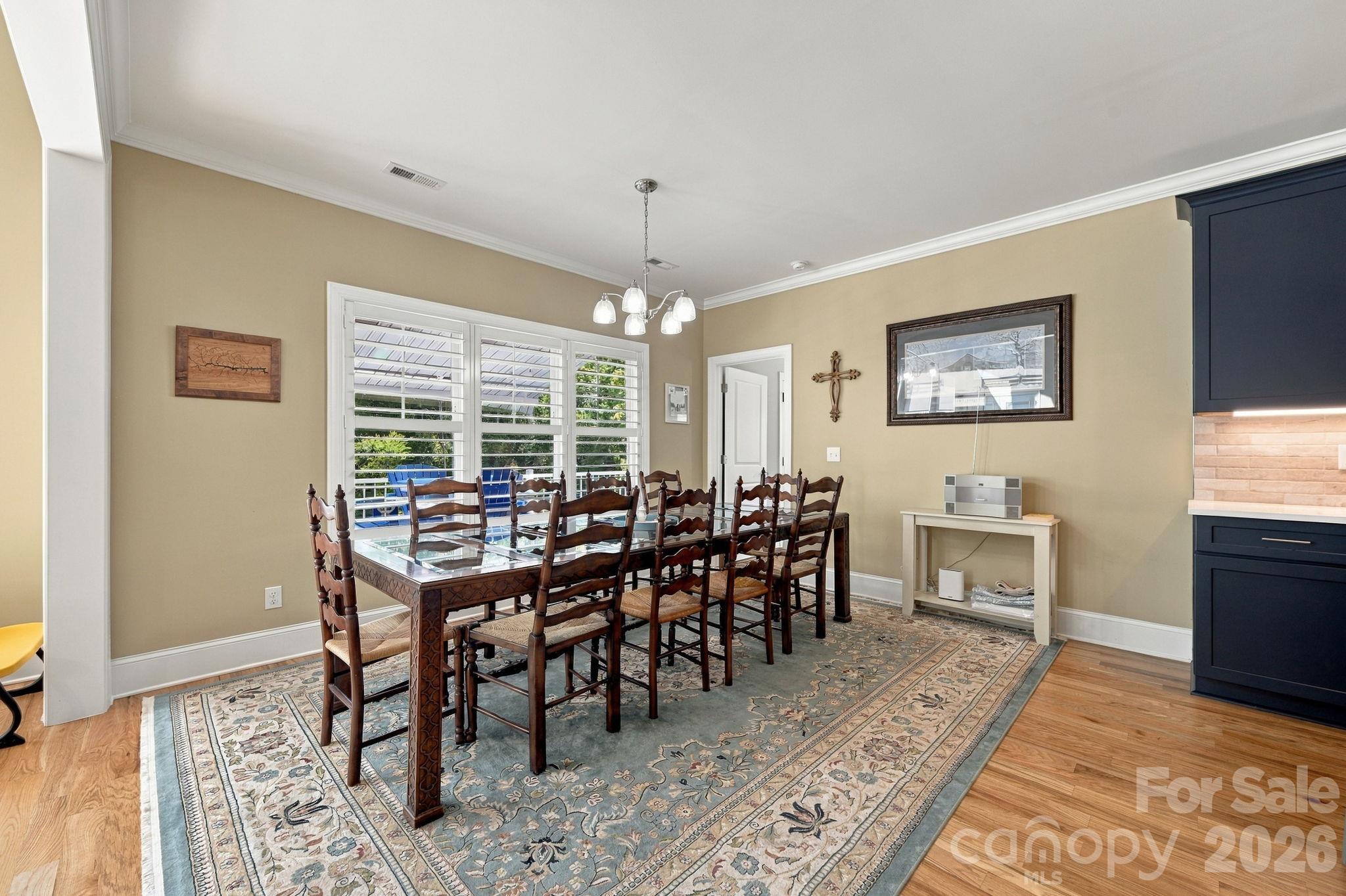 6810 Mcgalliard Pointe Drive Property Photo 10