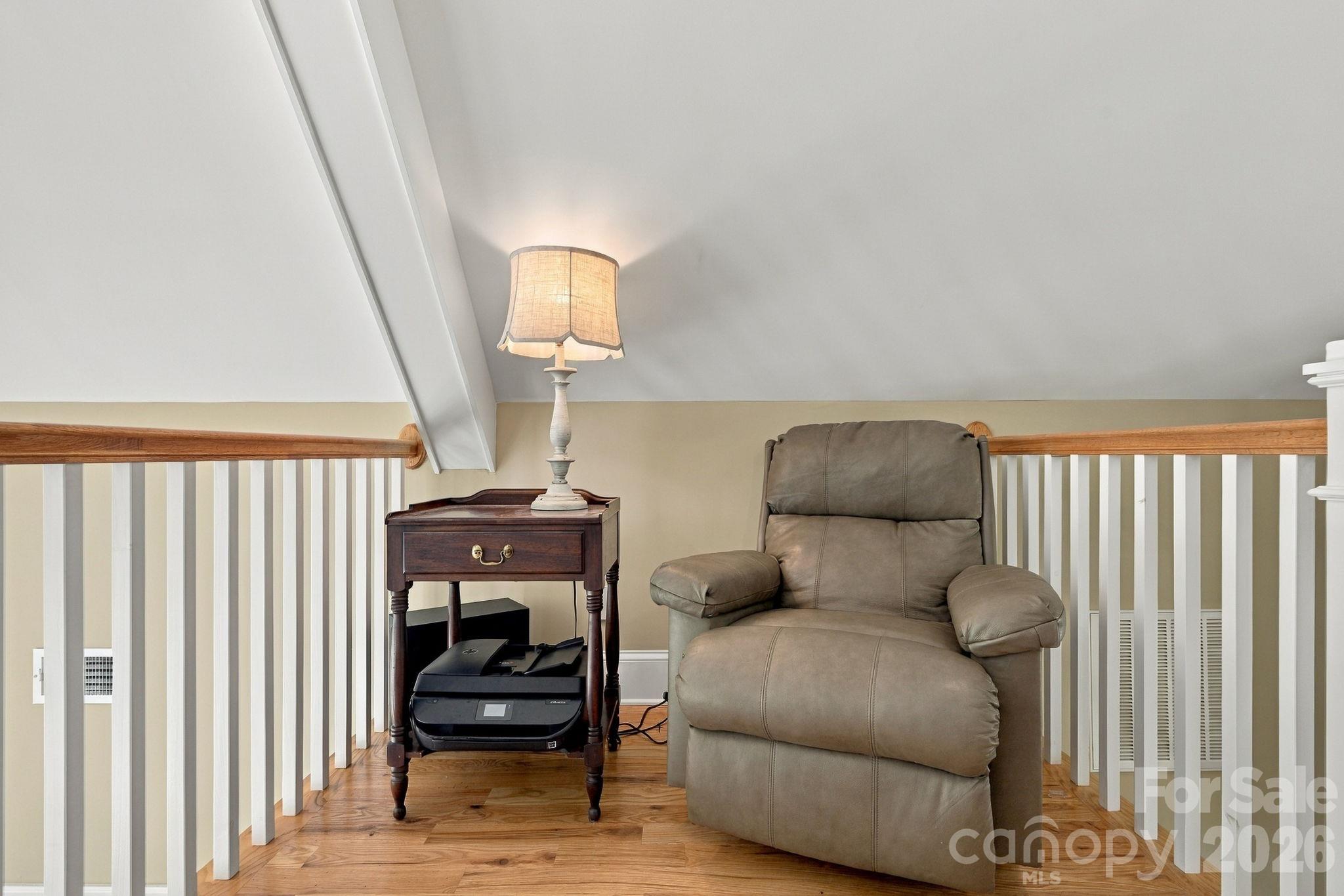 6810 Mcgalliard Pointe Drive Property Photo 16