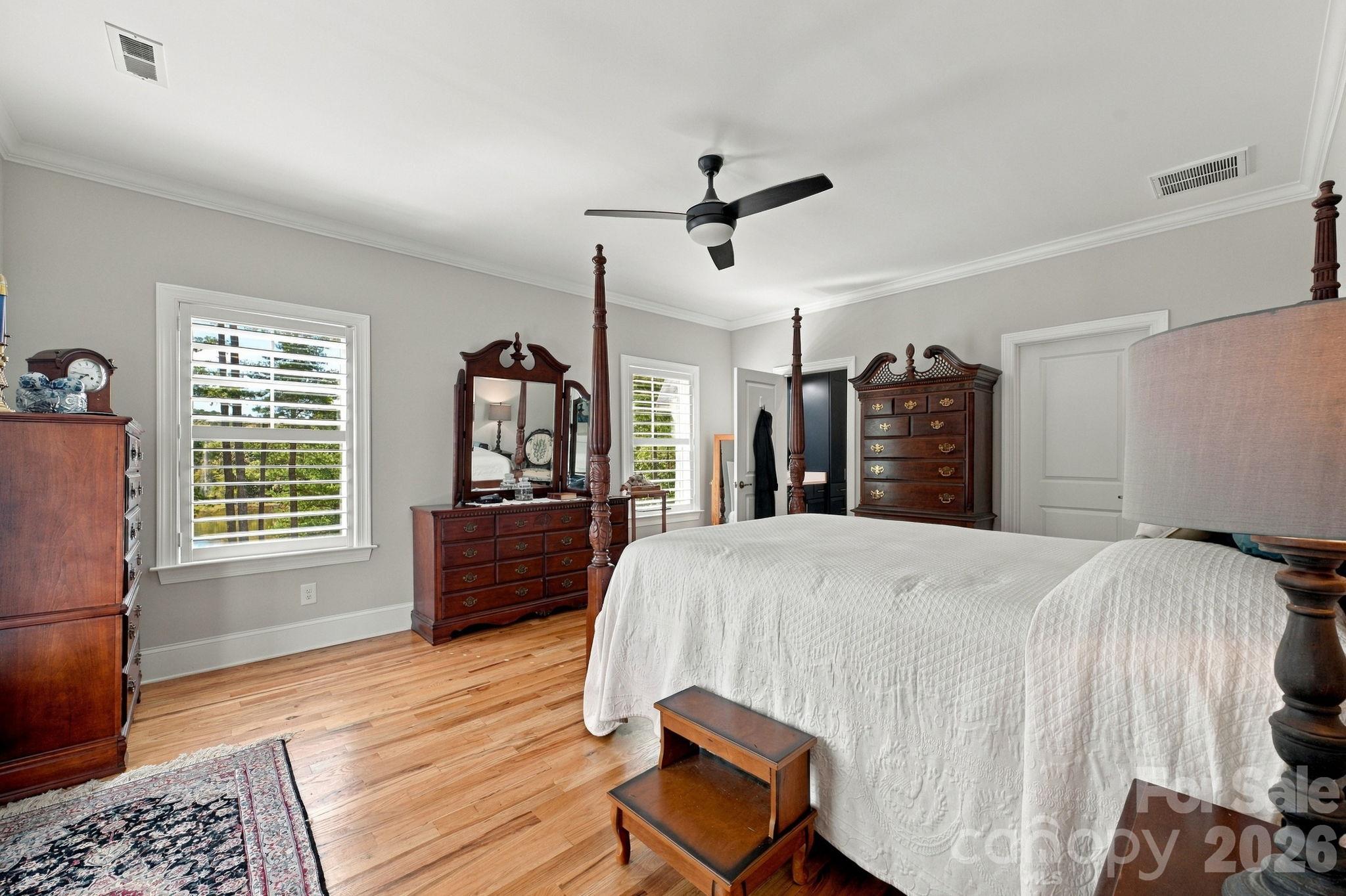 6810 Mcgalliard Pointe Drive Property Photo 17