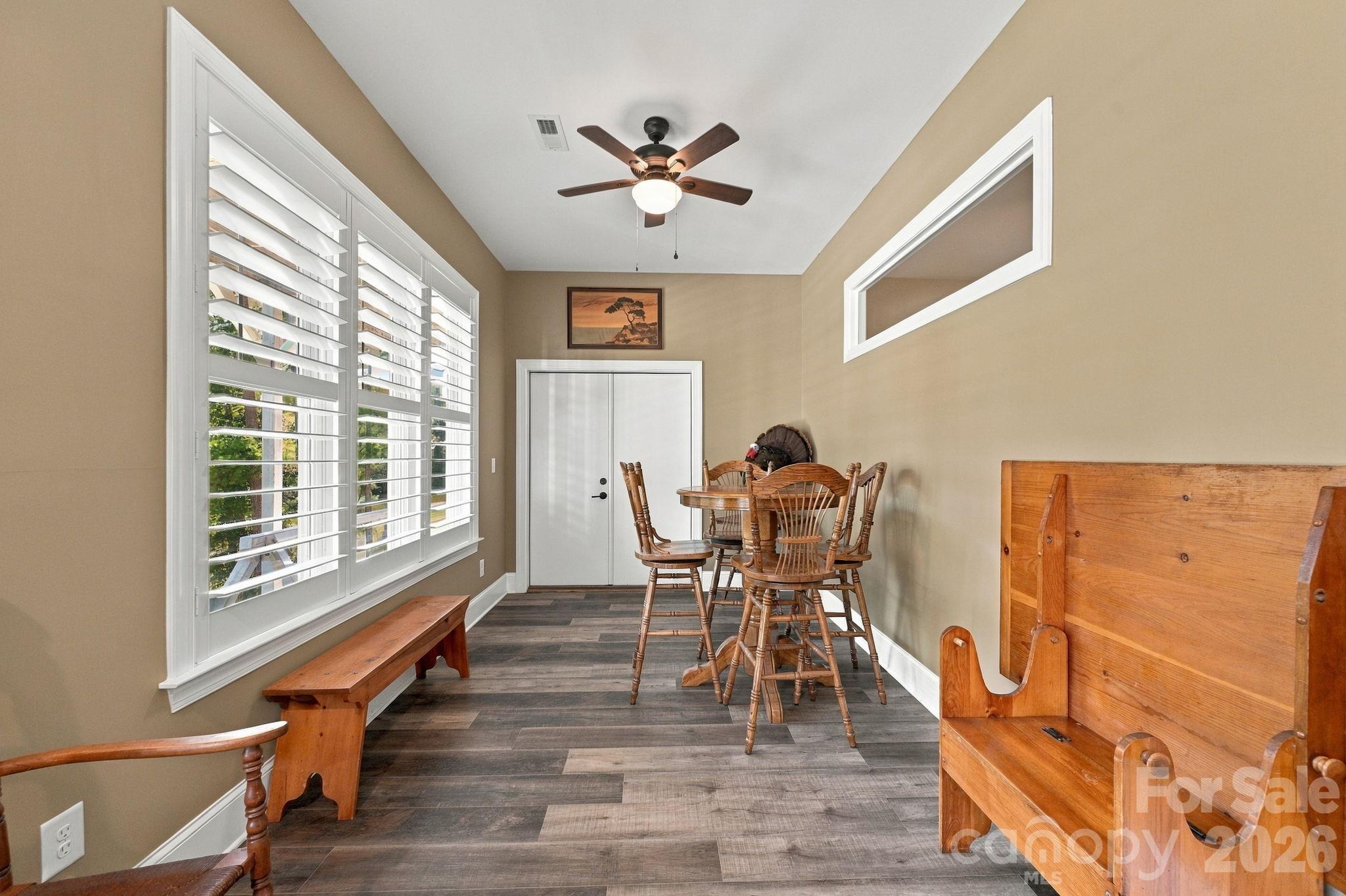 6810 Mcgalliard Pointe Drive Property Photo 31