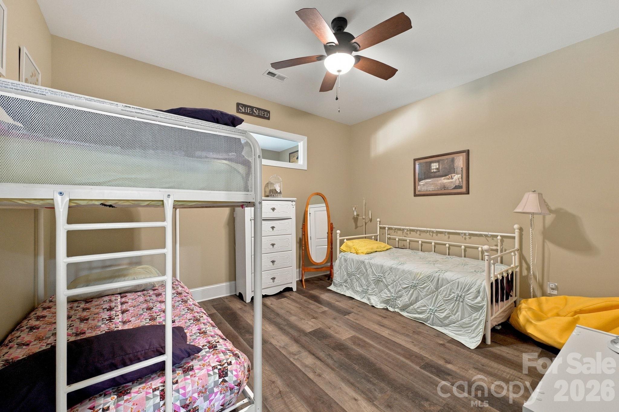 6810 Mcgalliard Pointe Drive Property Photo 34