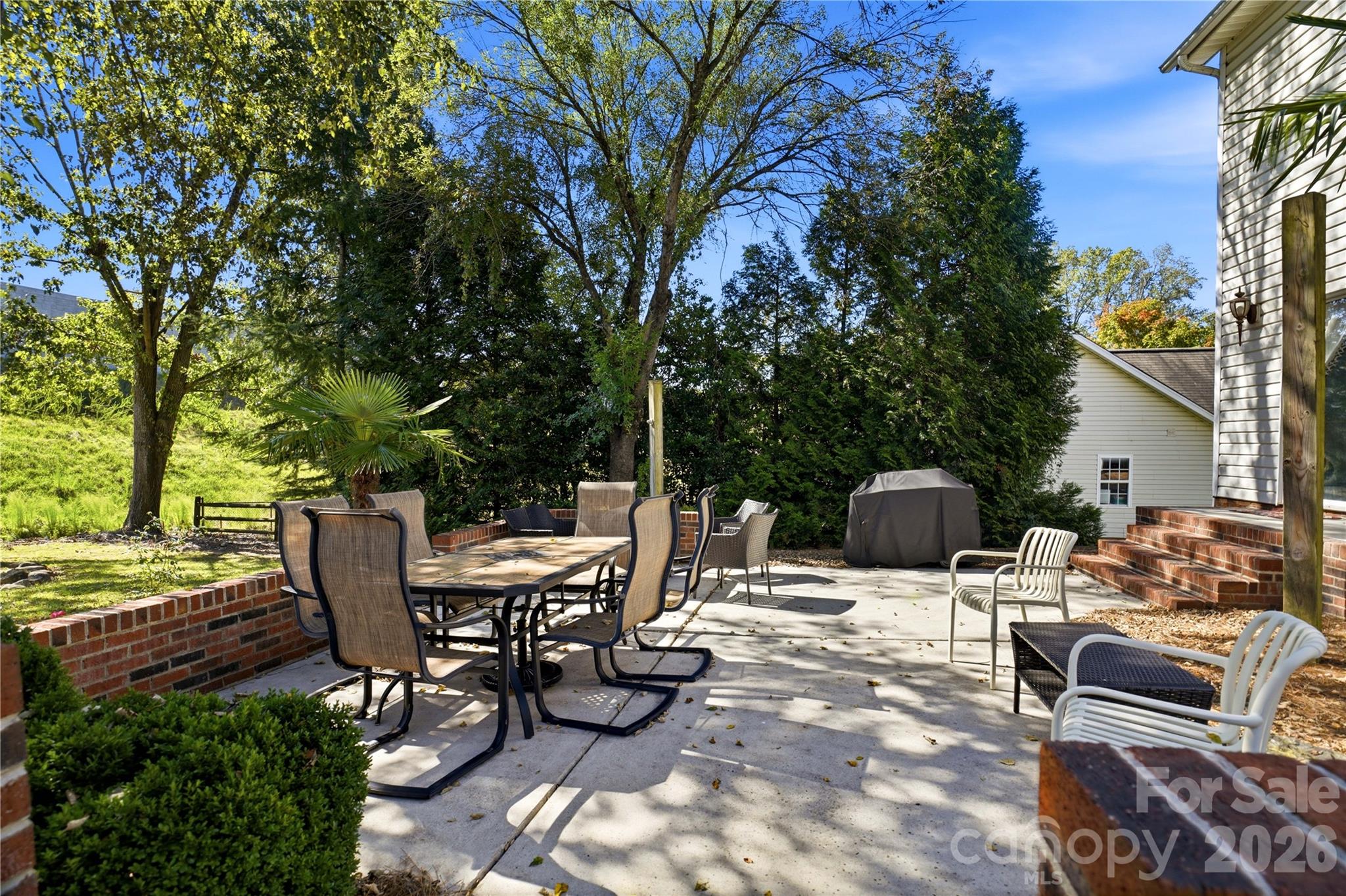 119 Shining Armor Court Property Photo 28