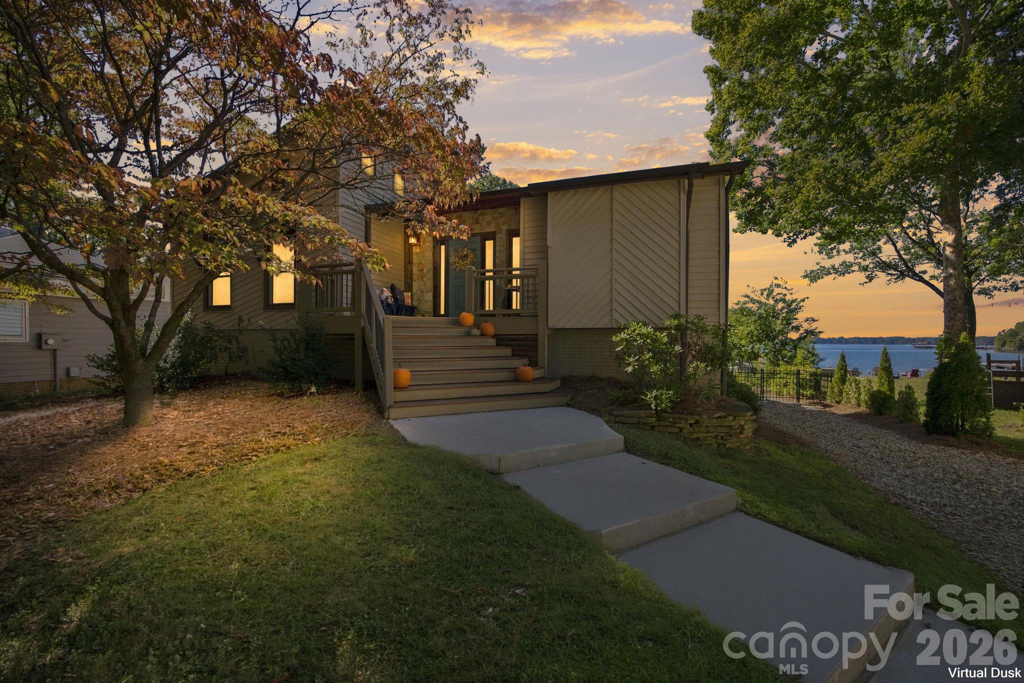 20625 Island Forest Drive Property Photo 3