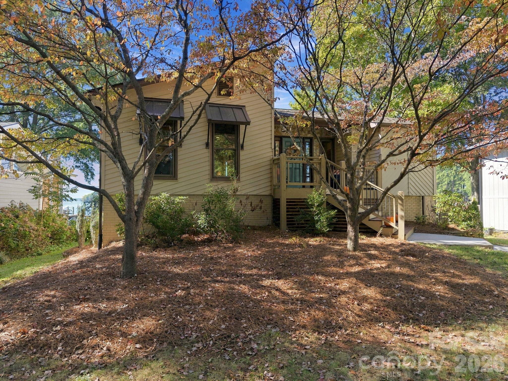 20625 Island Forest Drive Property Photo 4