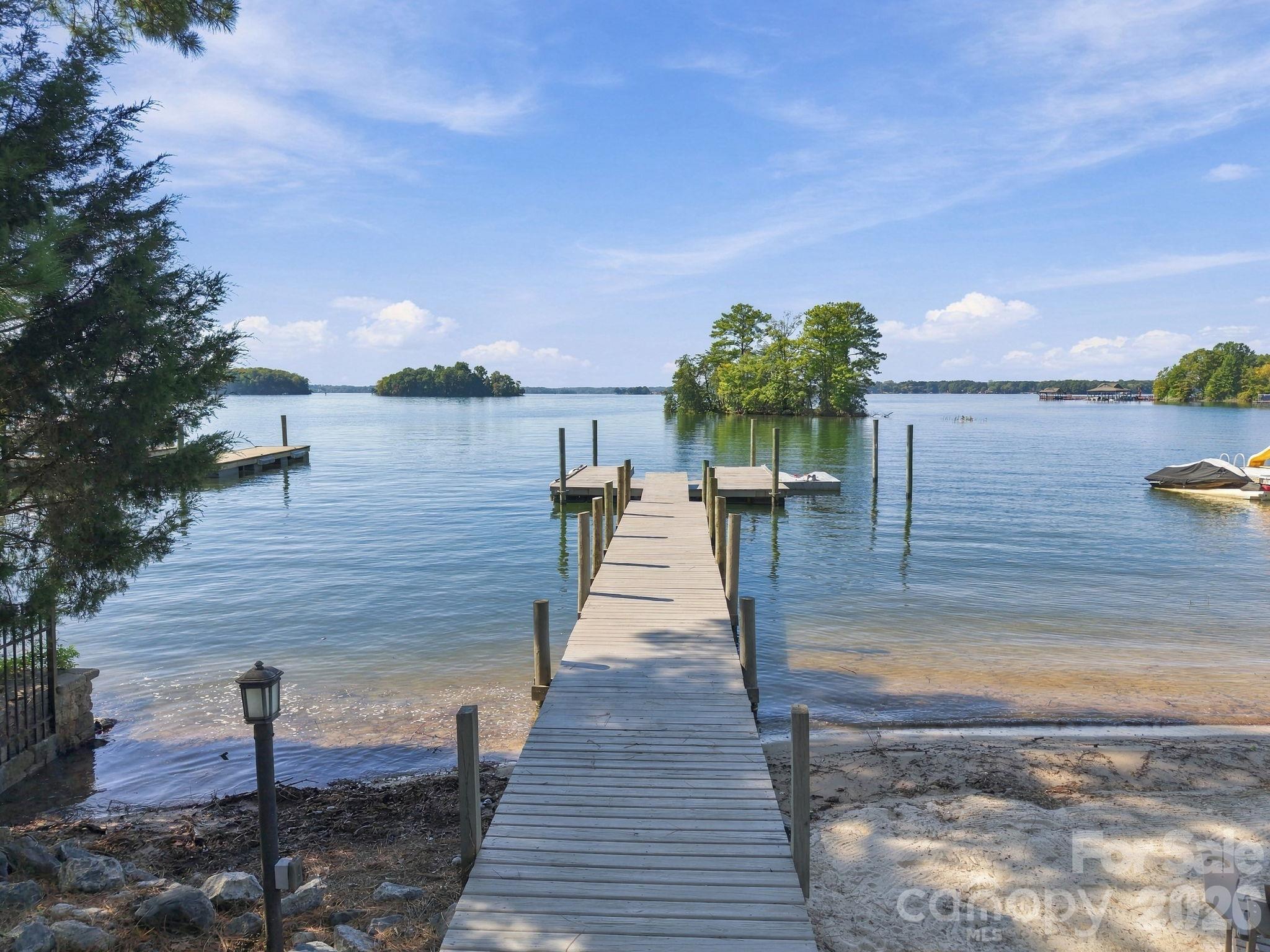 20625 Island Forest Drive Property Photo 13