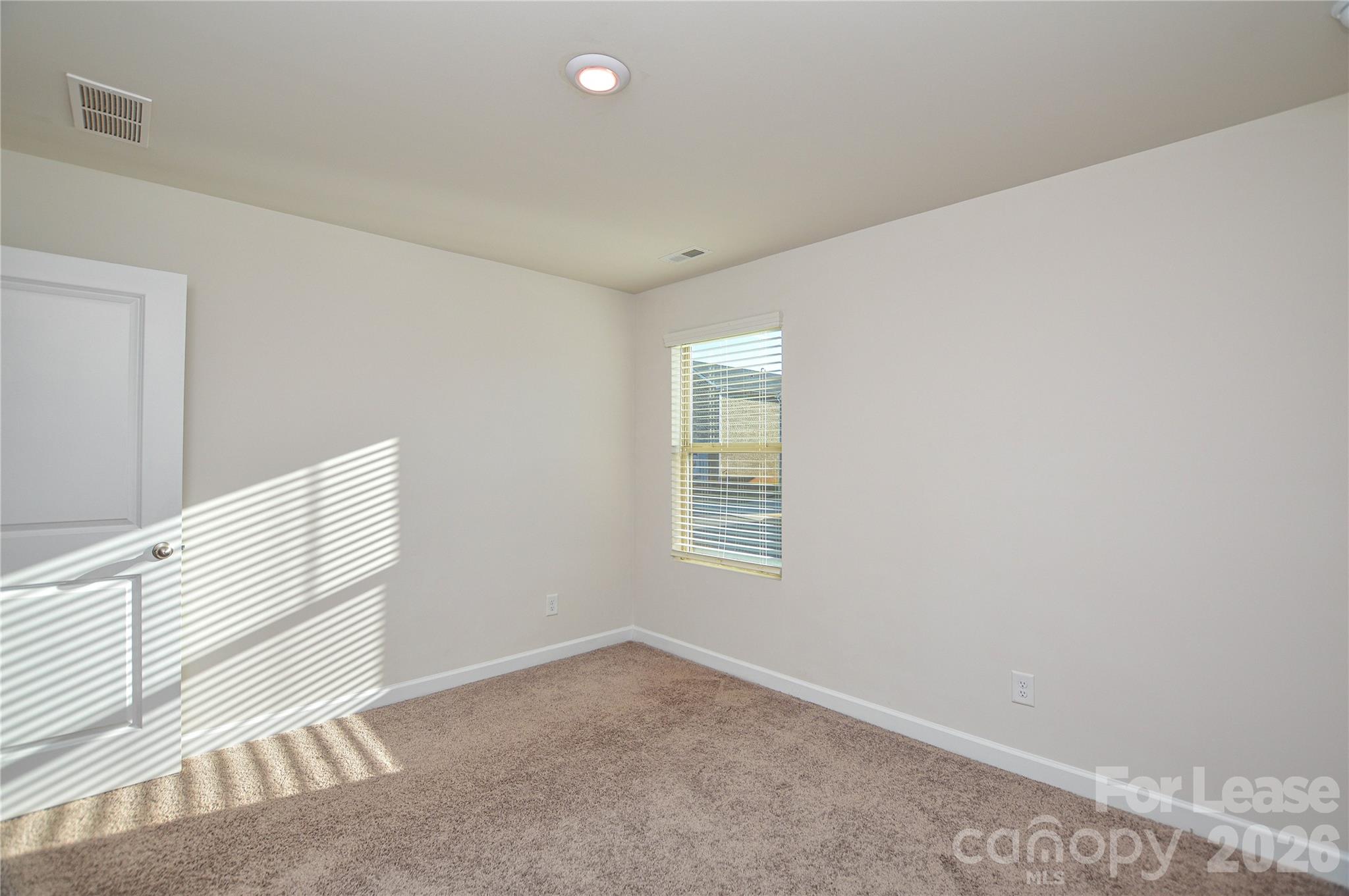 3215 Lisburn Street Property Photo 15