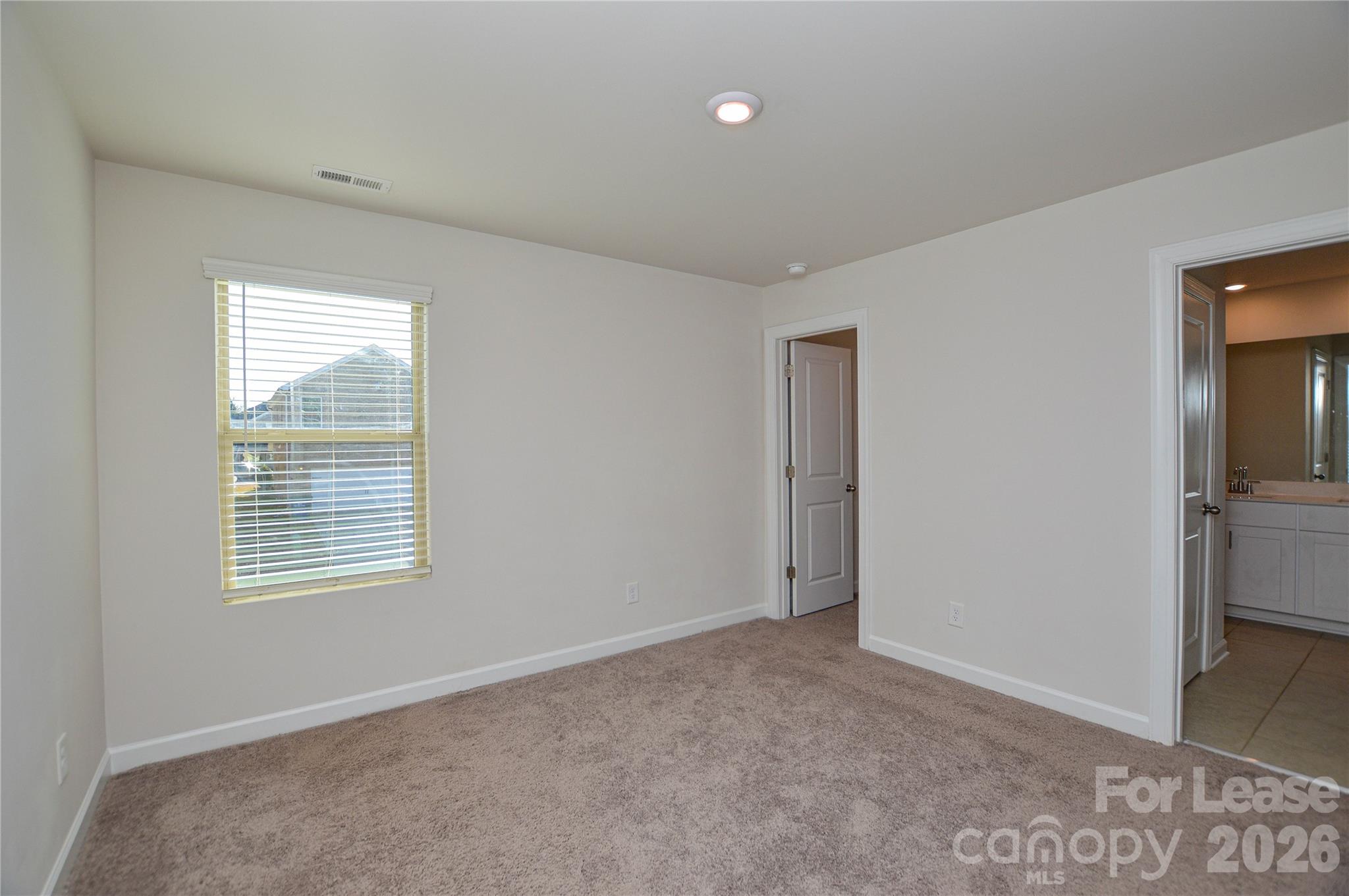 3215 Lisburn Street Property Photo 16