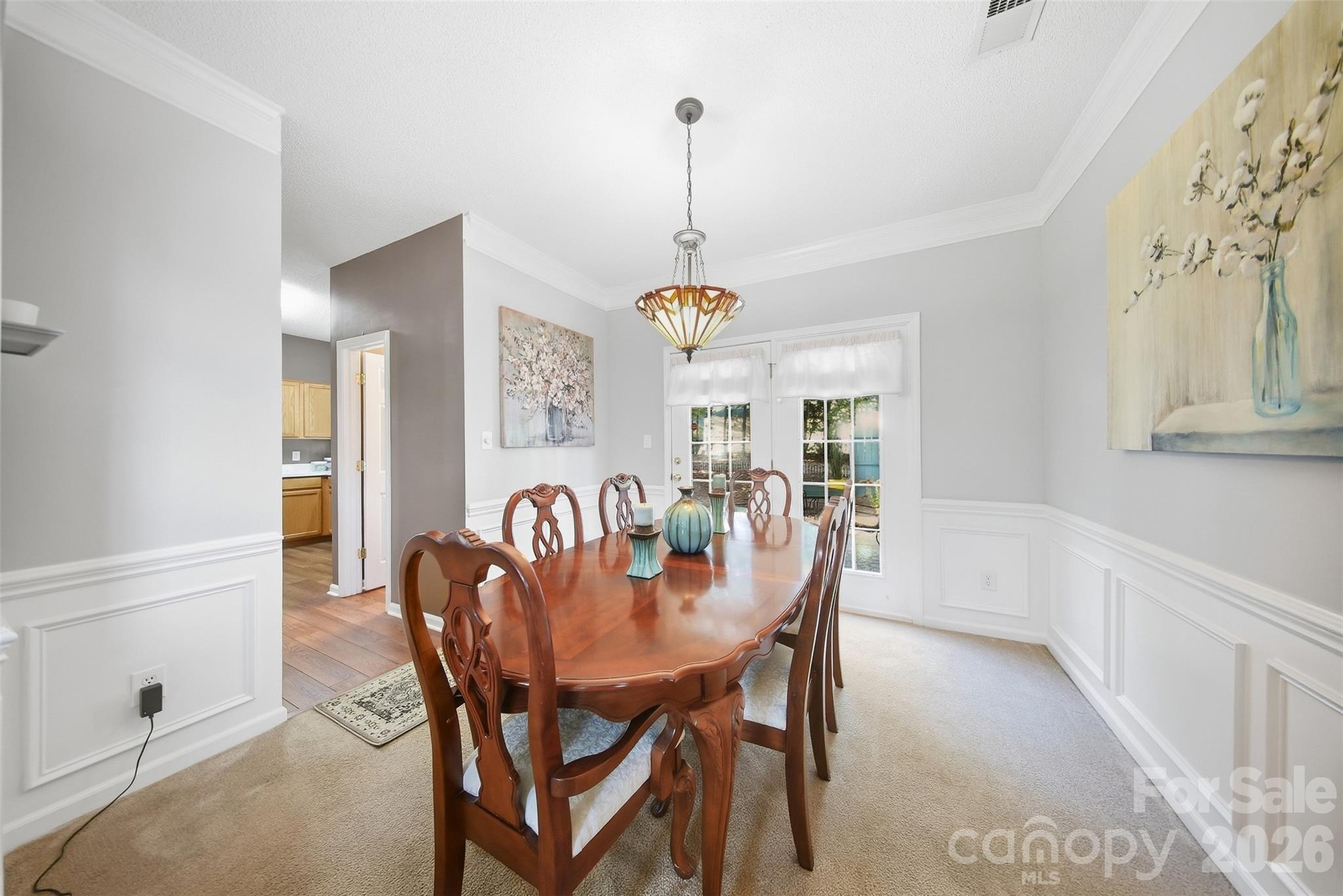 1242 Laurel Woods Drive Property Photo 11