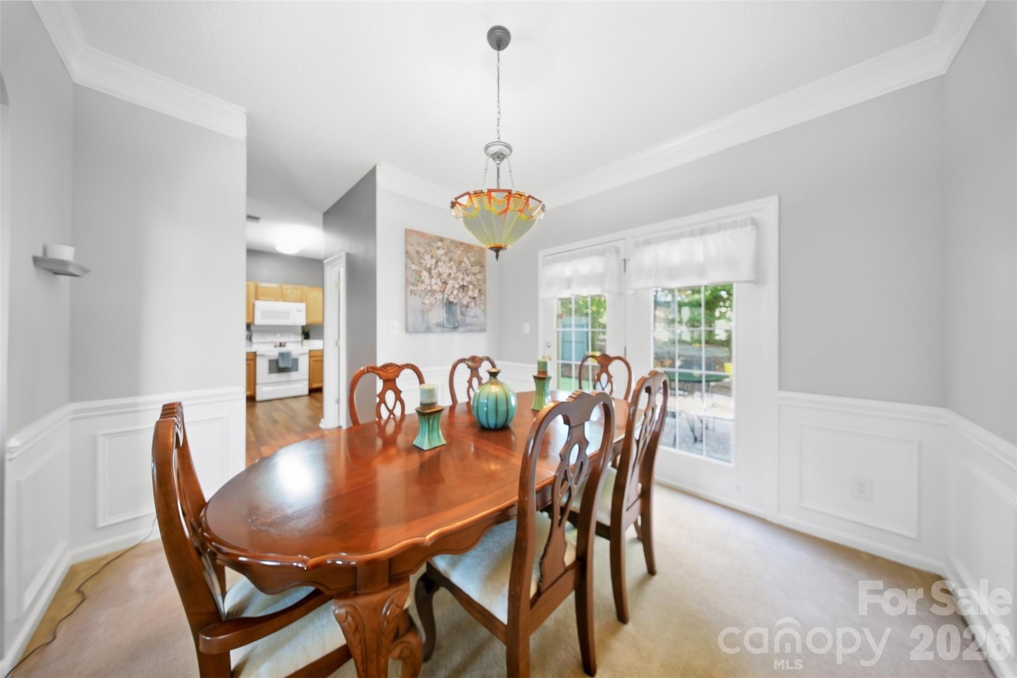 1242 Laurel Woods Drive Property Photo 18