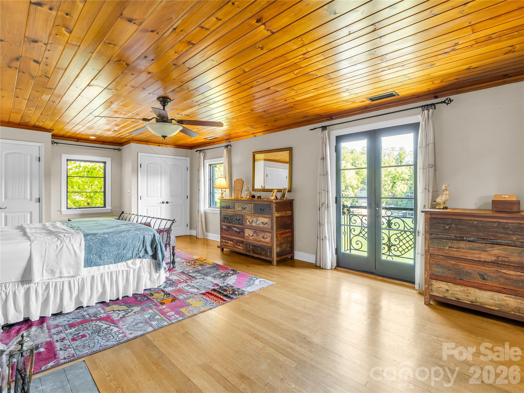 325 Tryon Bay Circle Property Photo 20