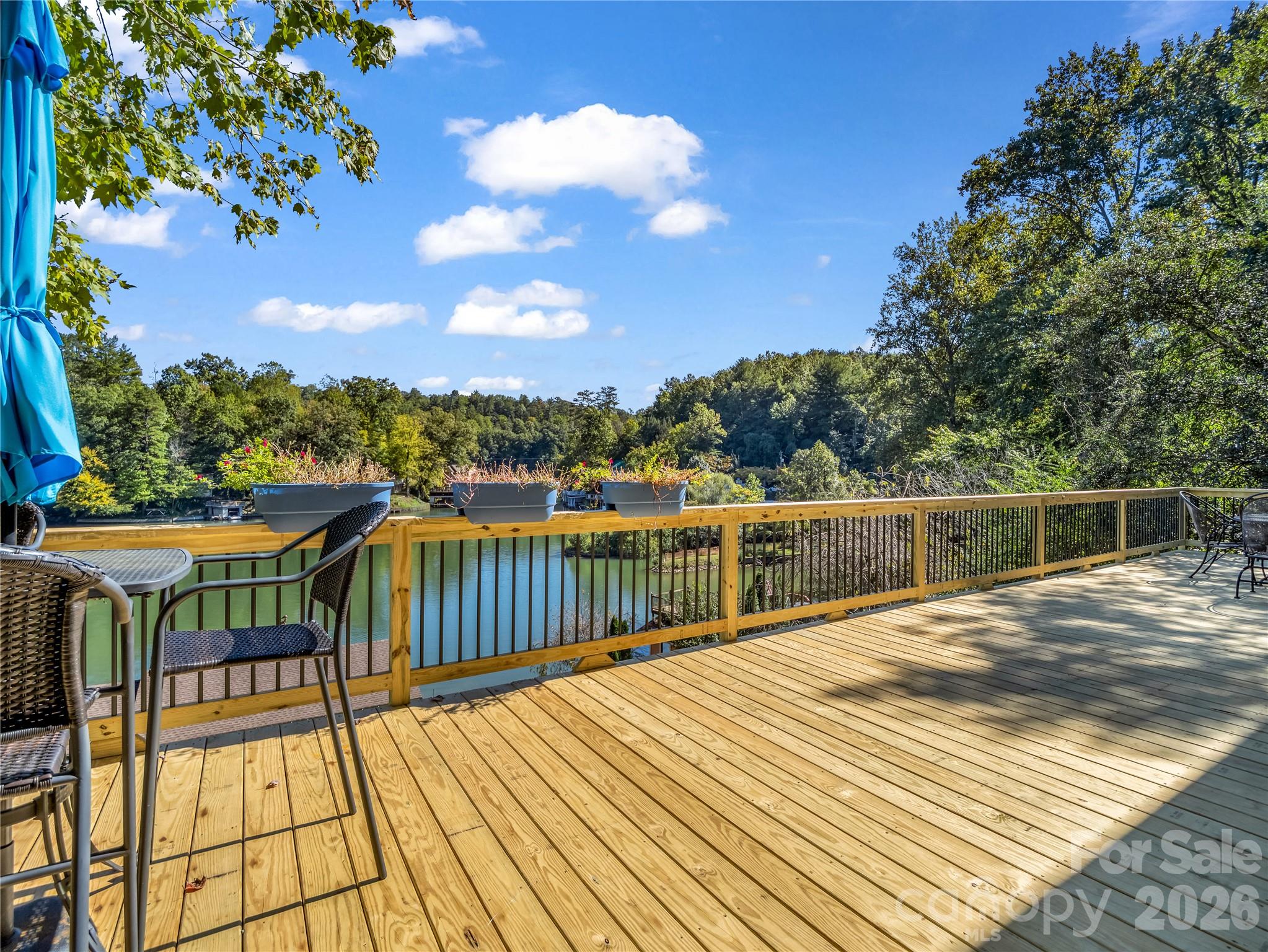325 Tryon Bay Circle Property Photo 30