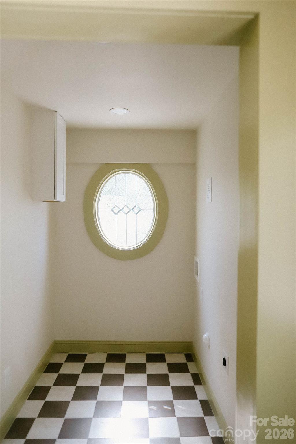215 Krimminger Avenue Property Photo 6