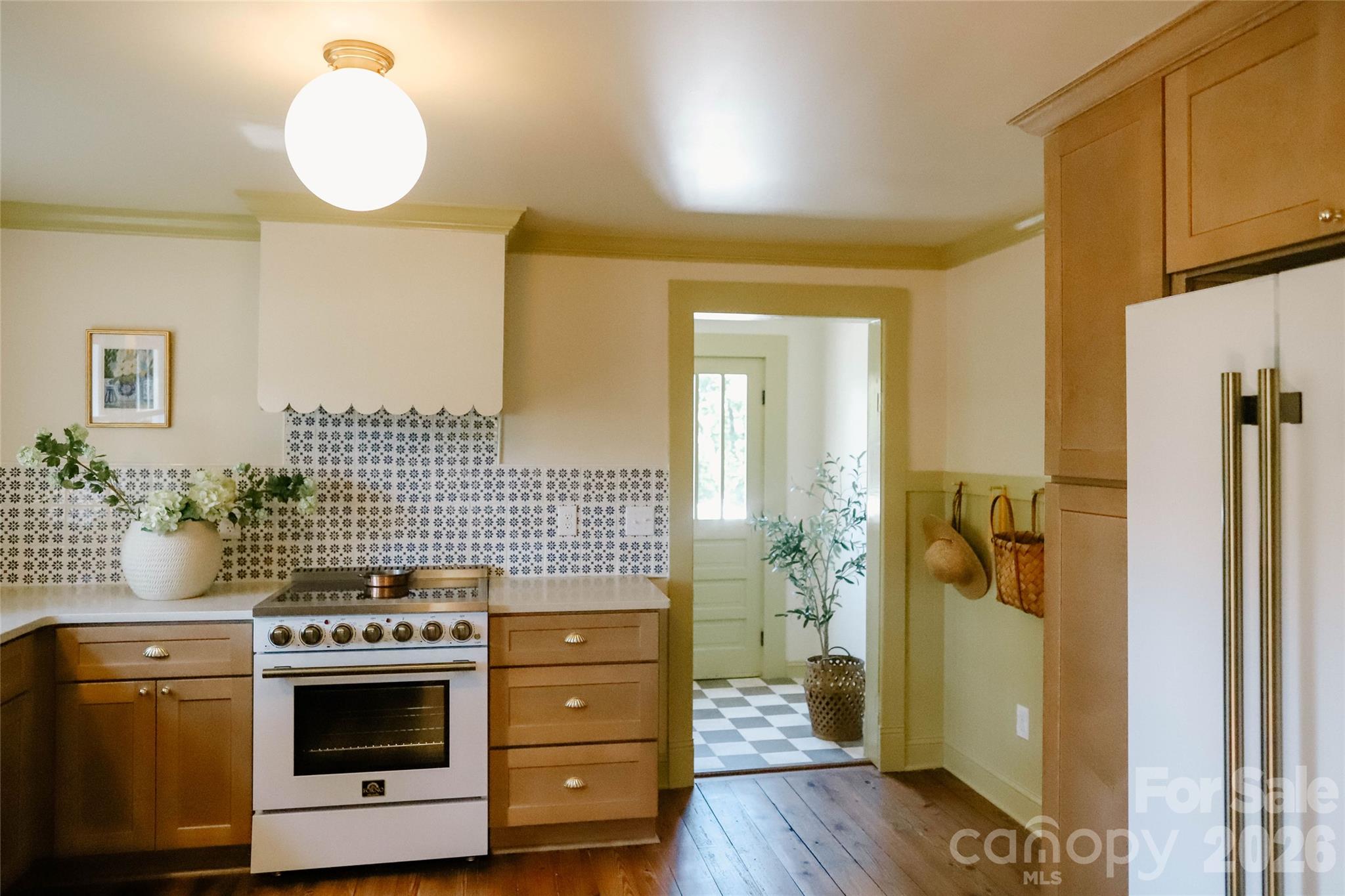 215 Krimminger Avenue Property Photo 11