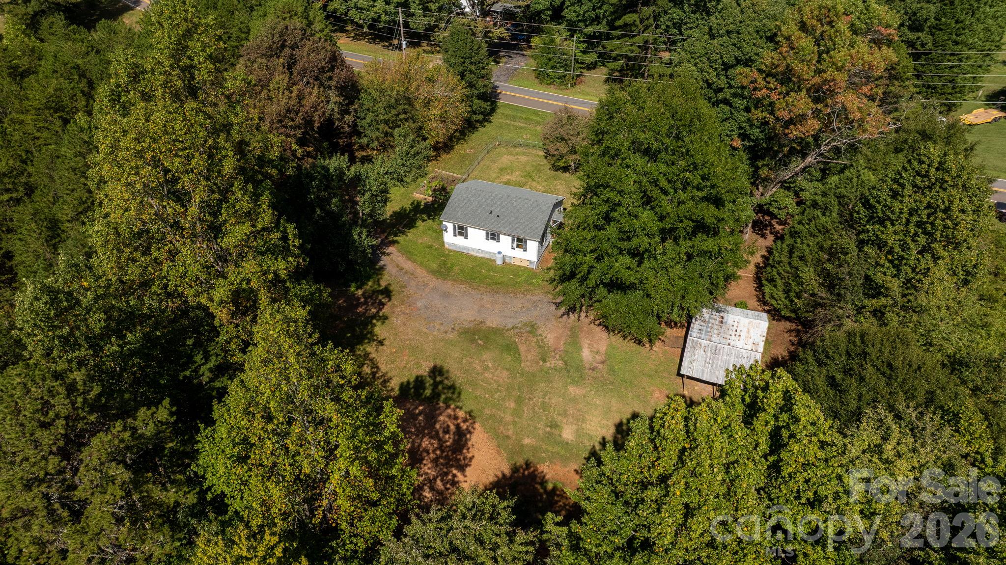 6048 Sugar Loaf Road Property Photo 16