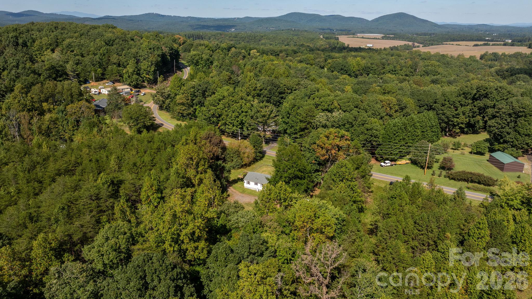 6048 Sugar Loaf Road Property Photo 17