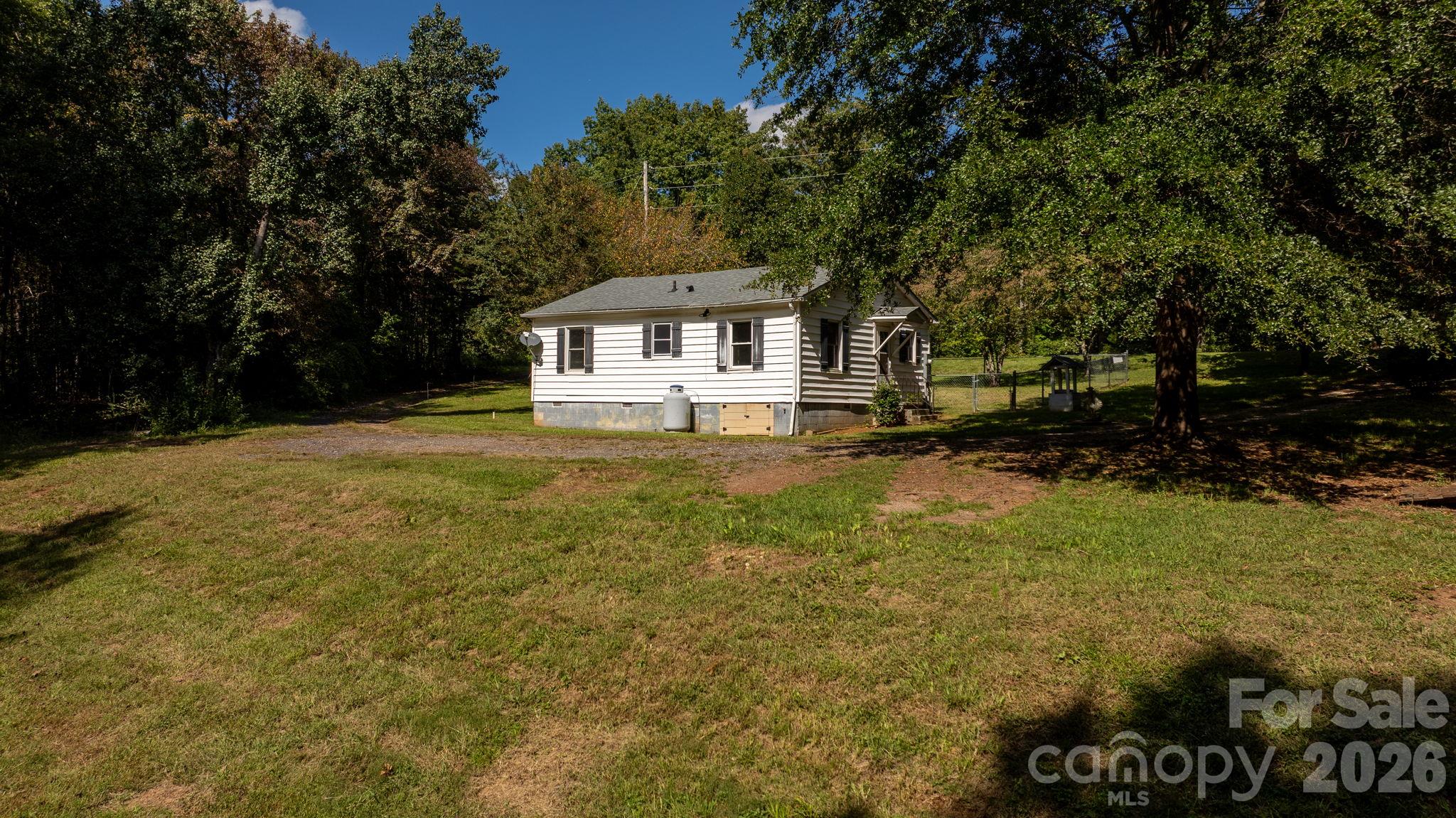 6048 Sugar Loaf Road Property Photo 23