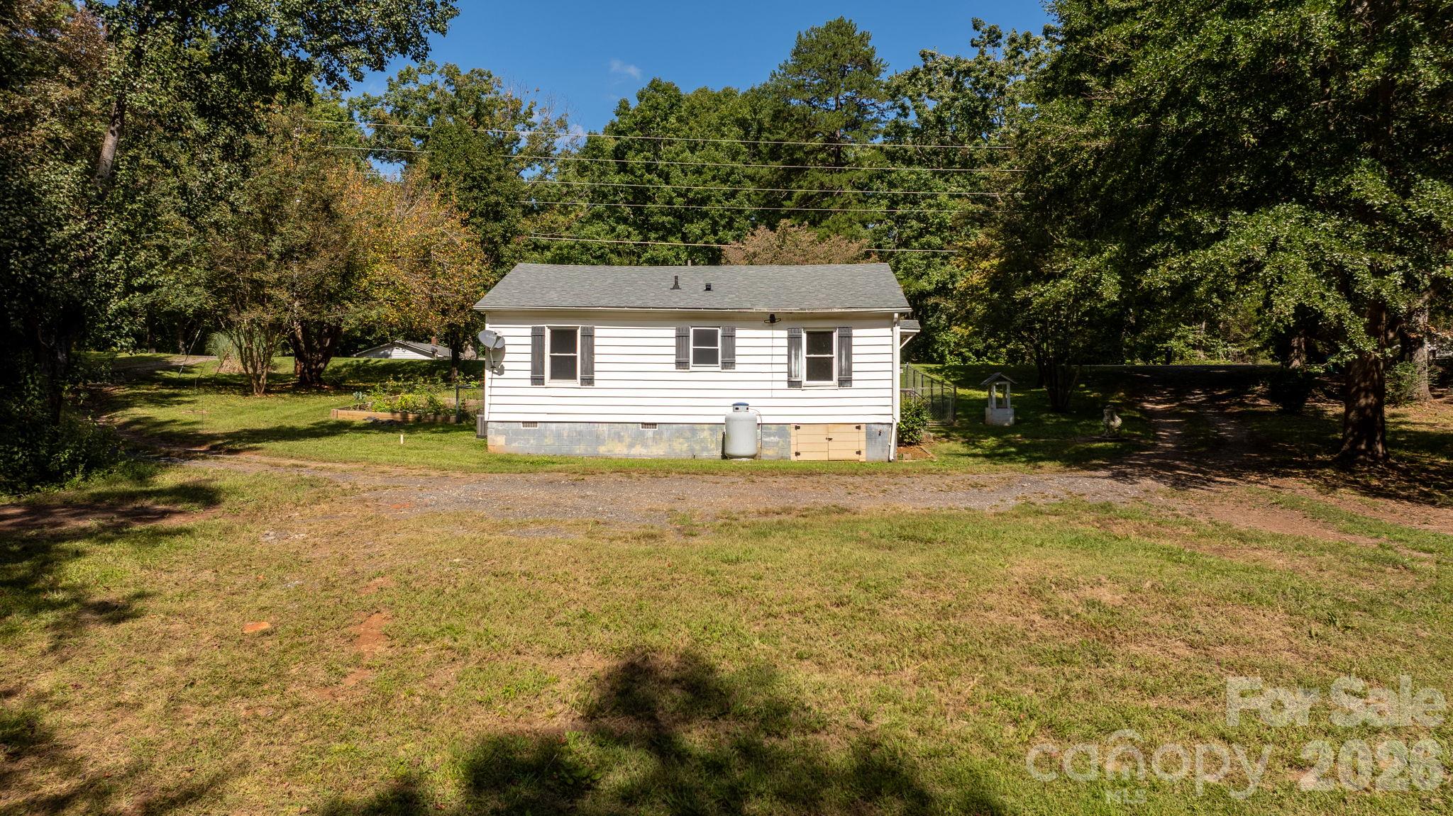6048 Sugar Loaf Road Property Photo 25