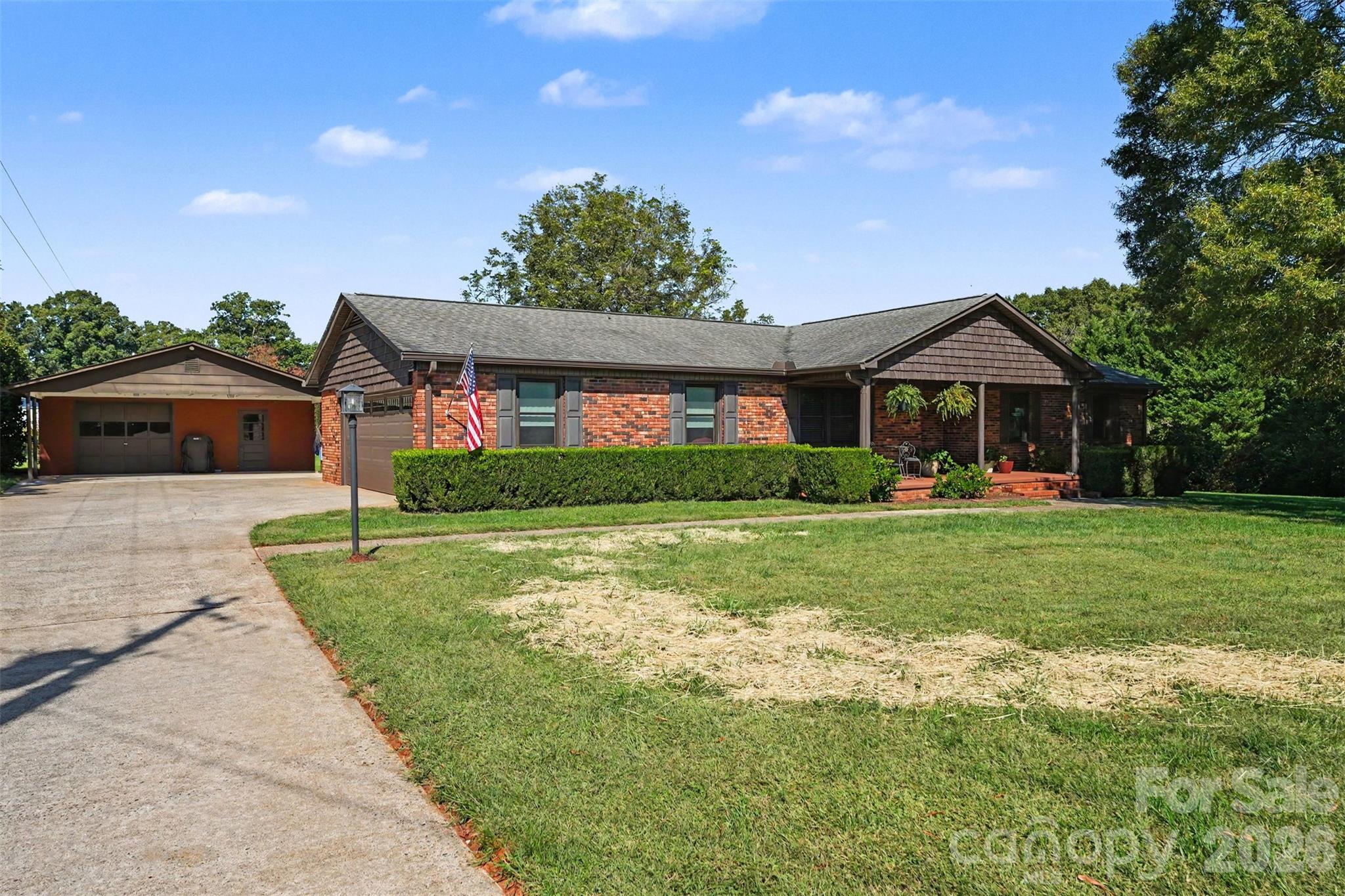 117 Oak Hill Lane Property Photo 4