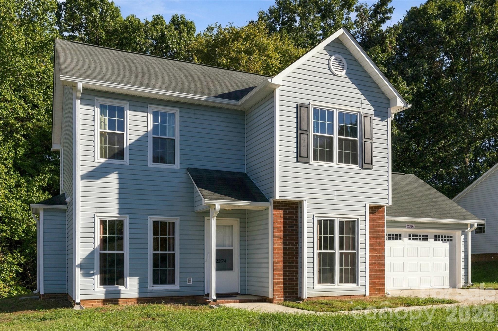 2374 Eagle Glen Court Property Photo 1