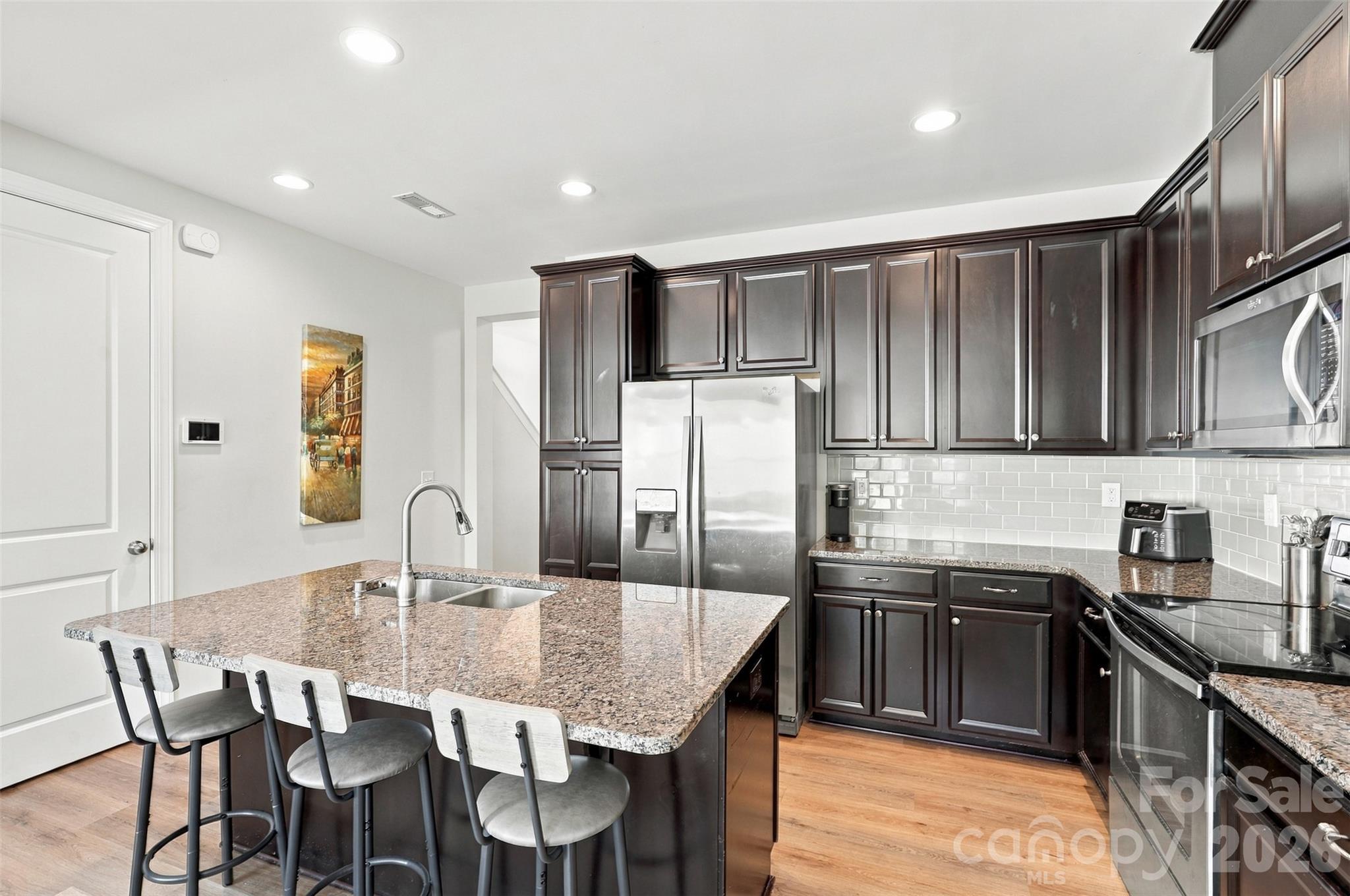 1020 Archibald Avenue Property Photo 10