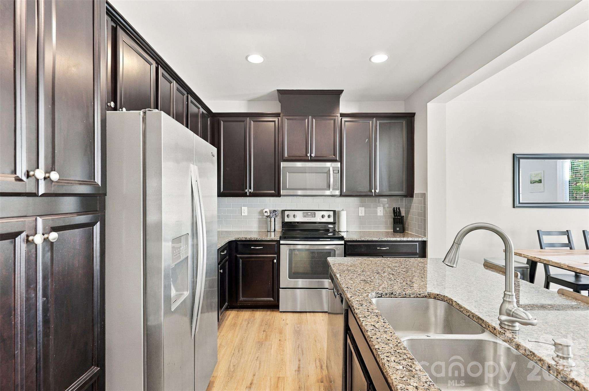 1020 Archibald Avenue Property Photo 11