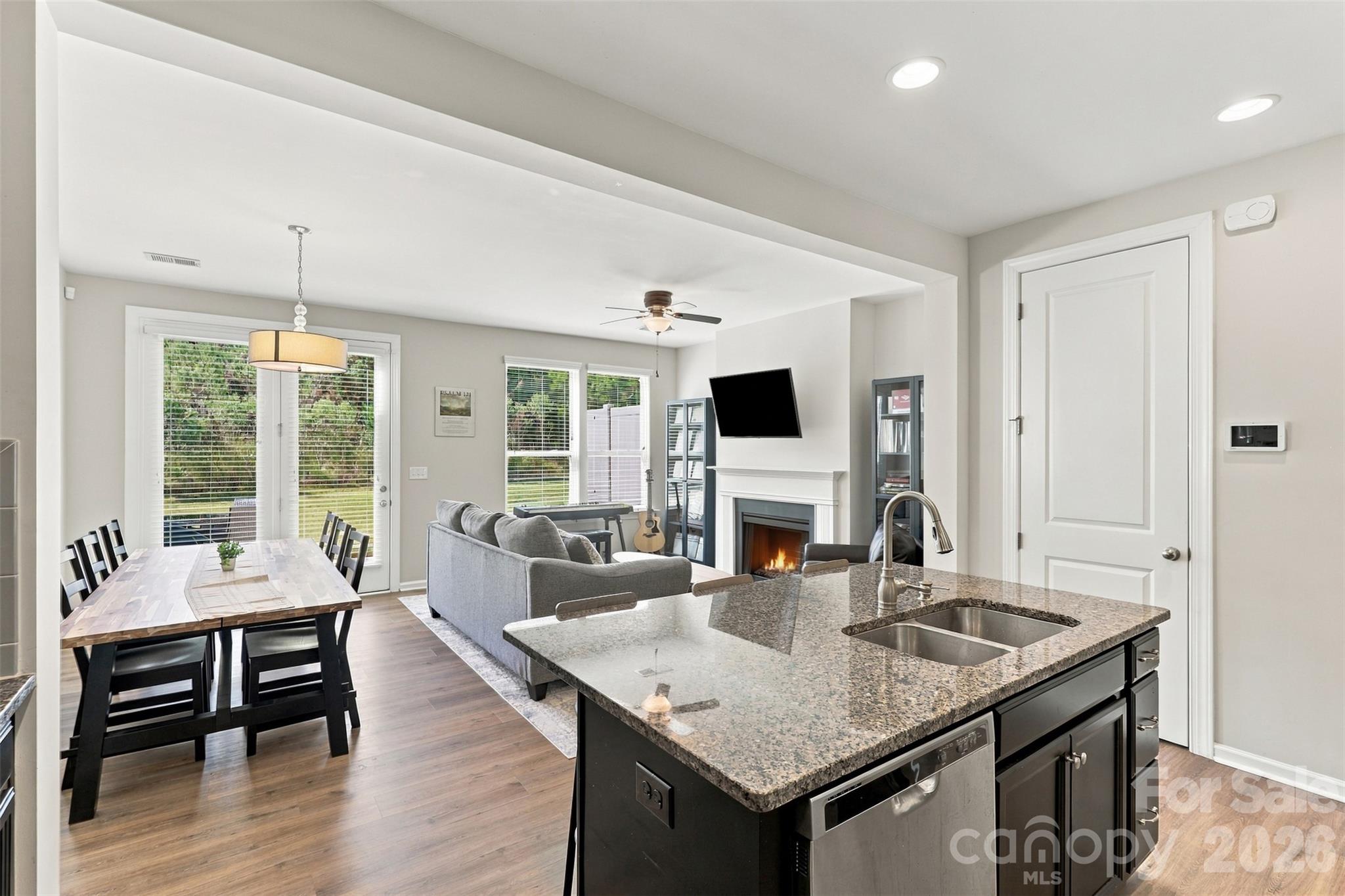 1020 Archibald Avenue Property Photo 12