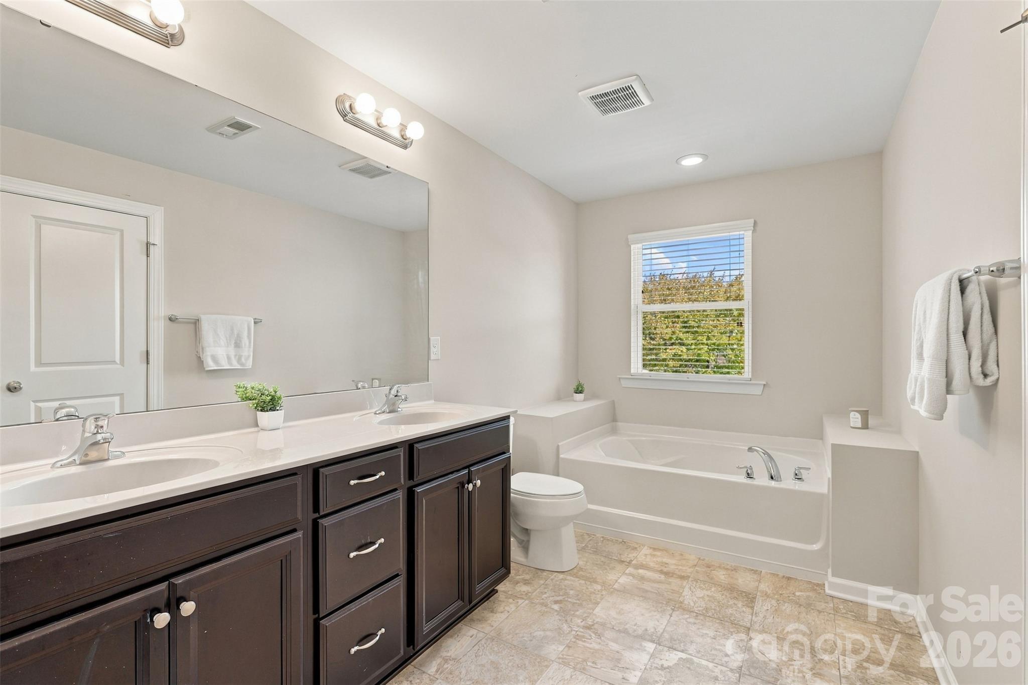 1020 Archibald Avenue Property Photo 20