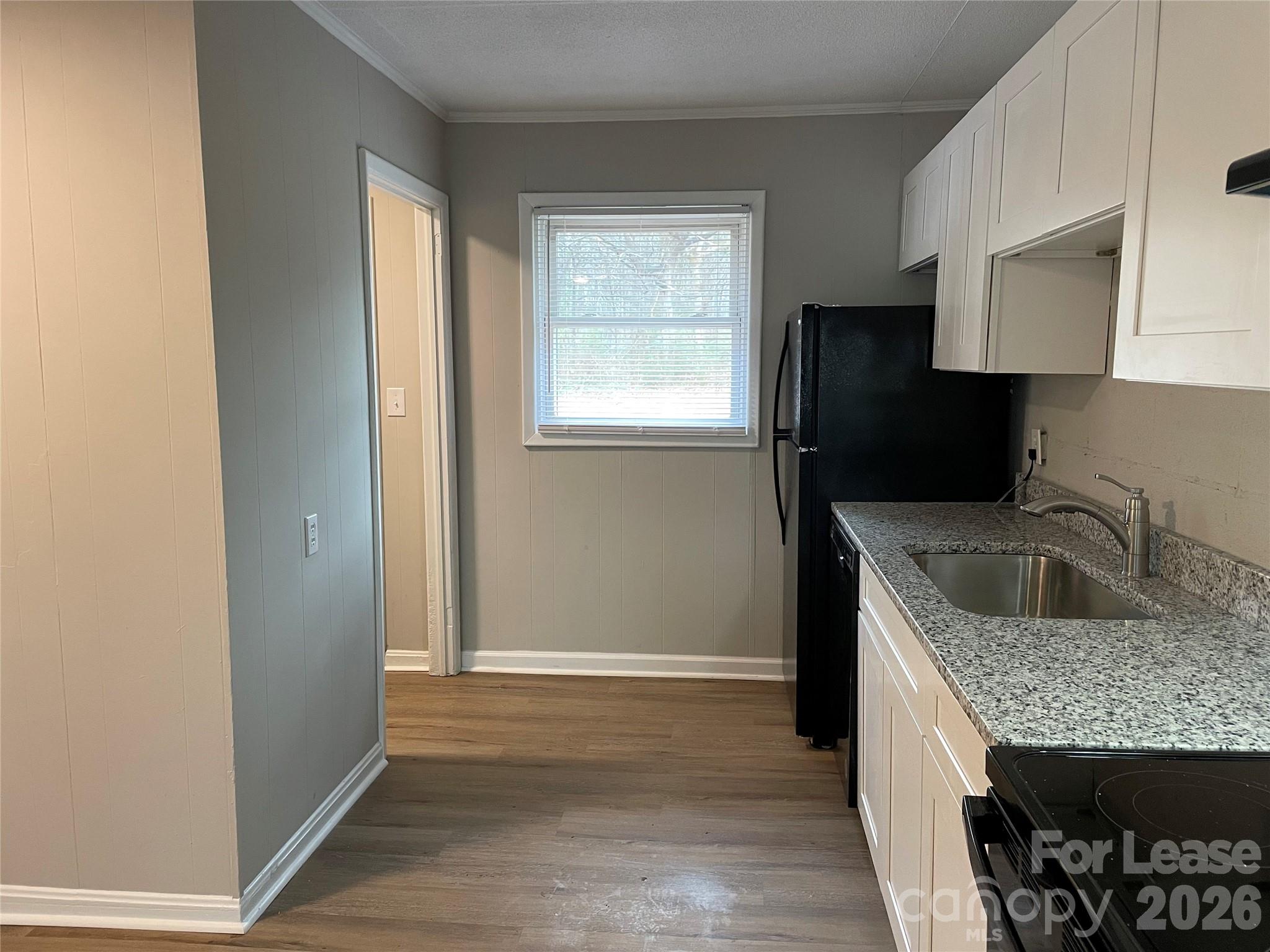 160 Drum Street Property Photo 5