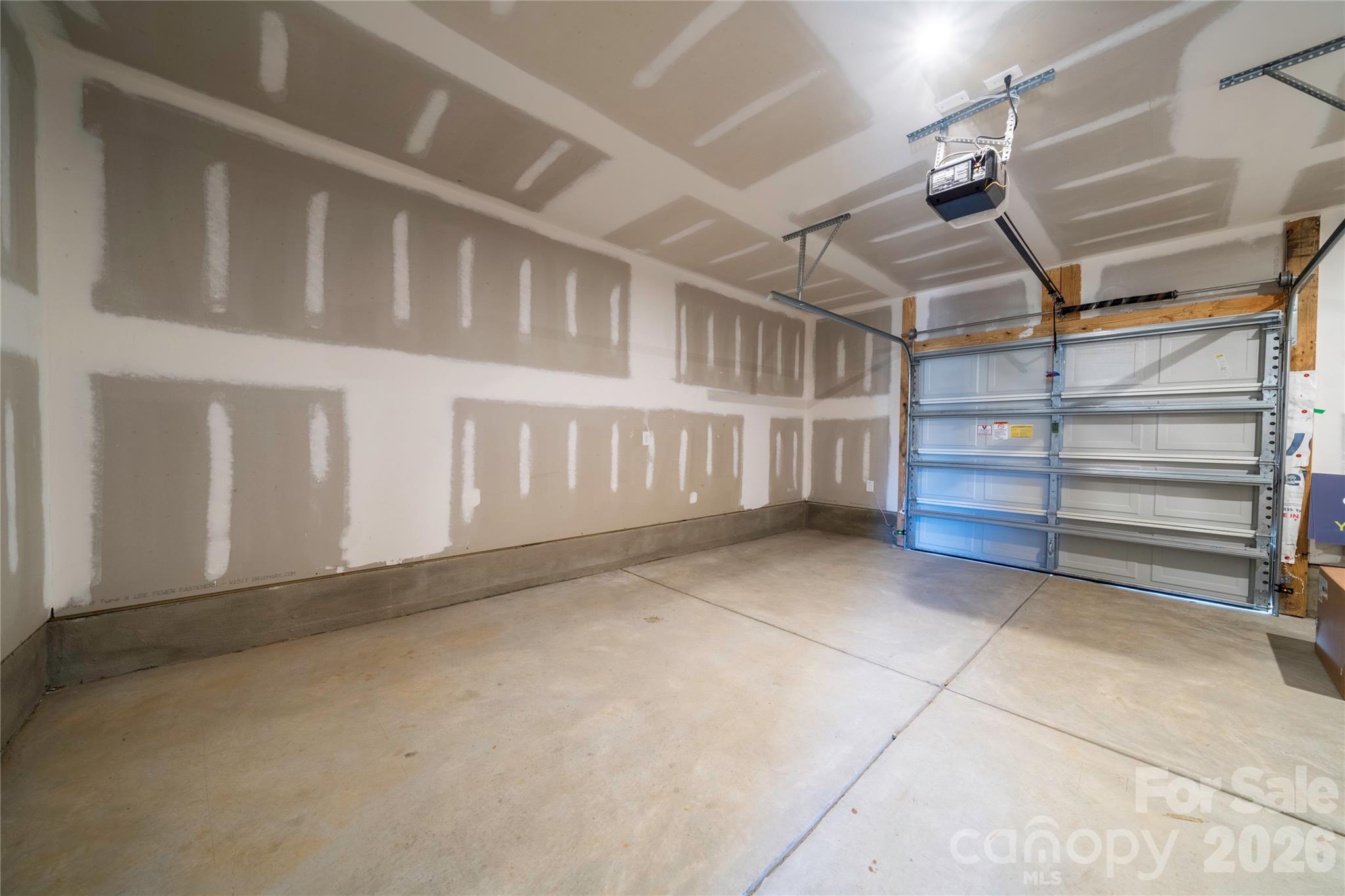 1439 Levy Way Property Photo 17