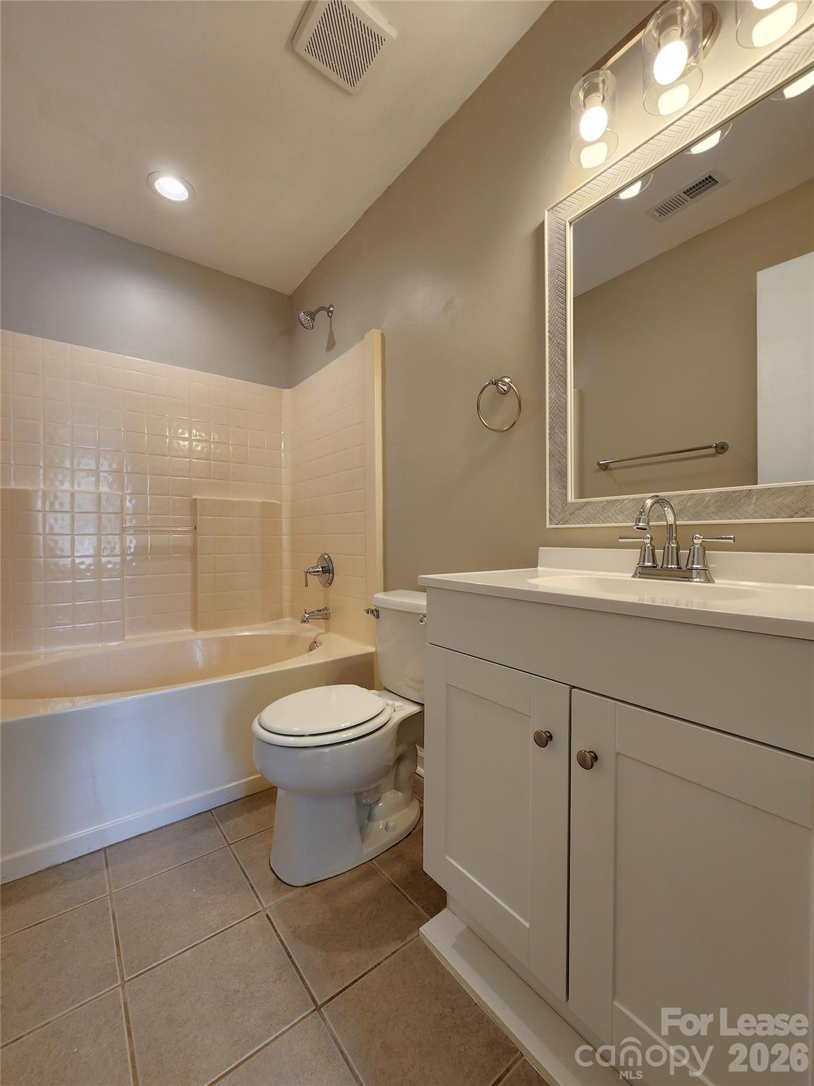 3058 Champion Lane Property Photo 8