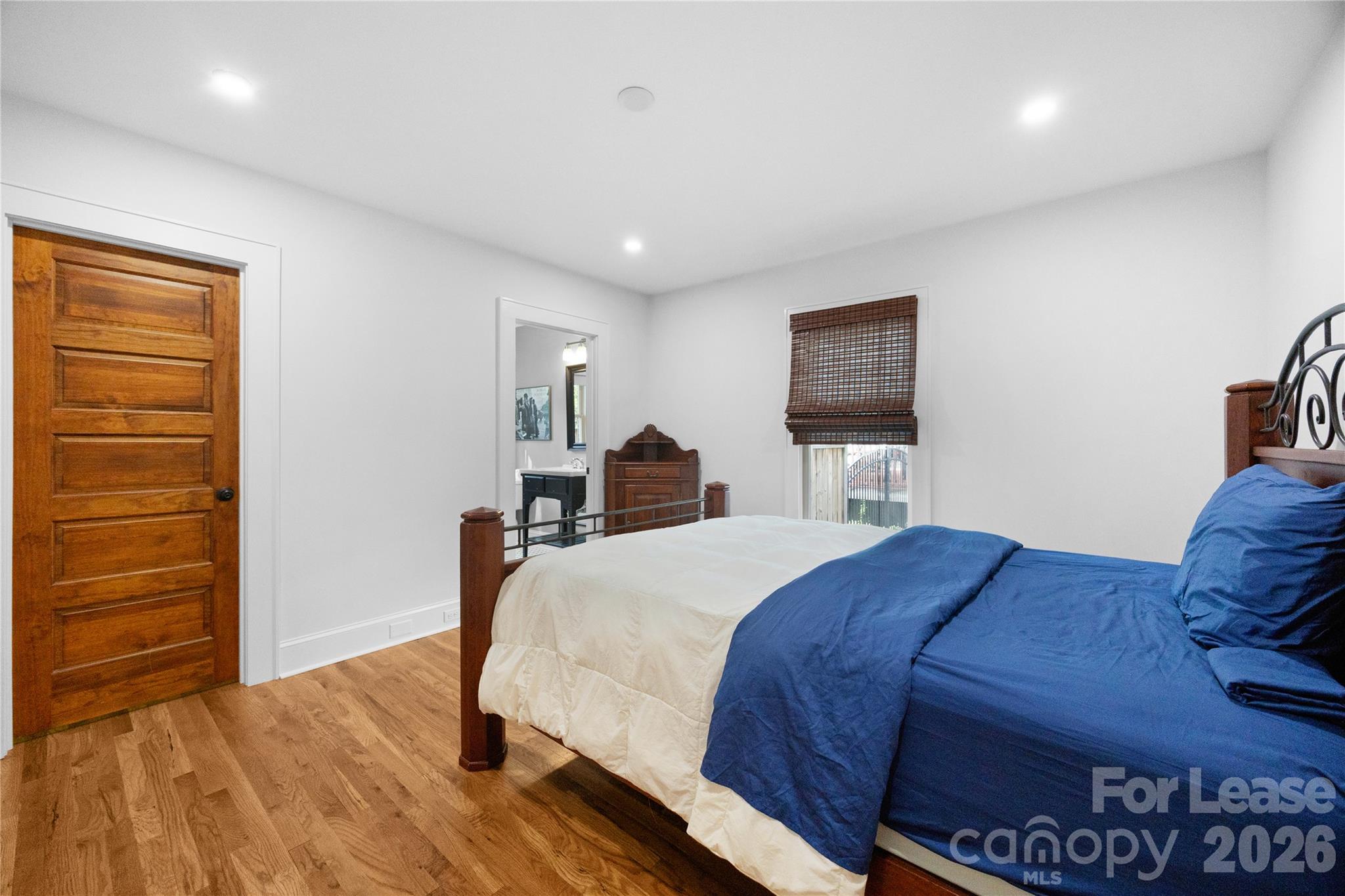 724 Walnut Avenue Property Photo 15