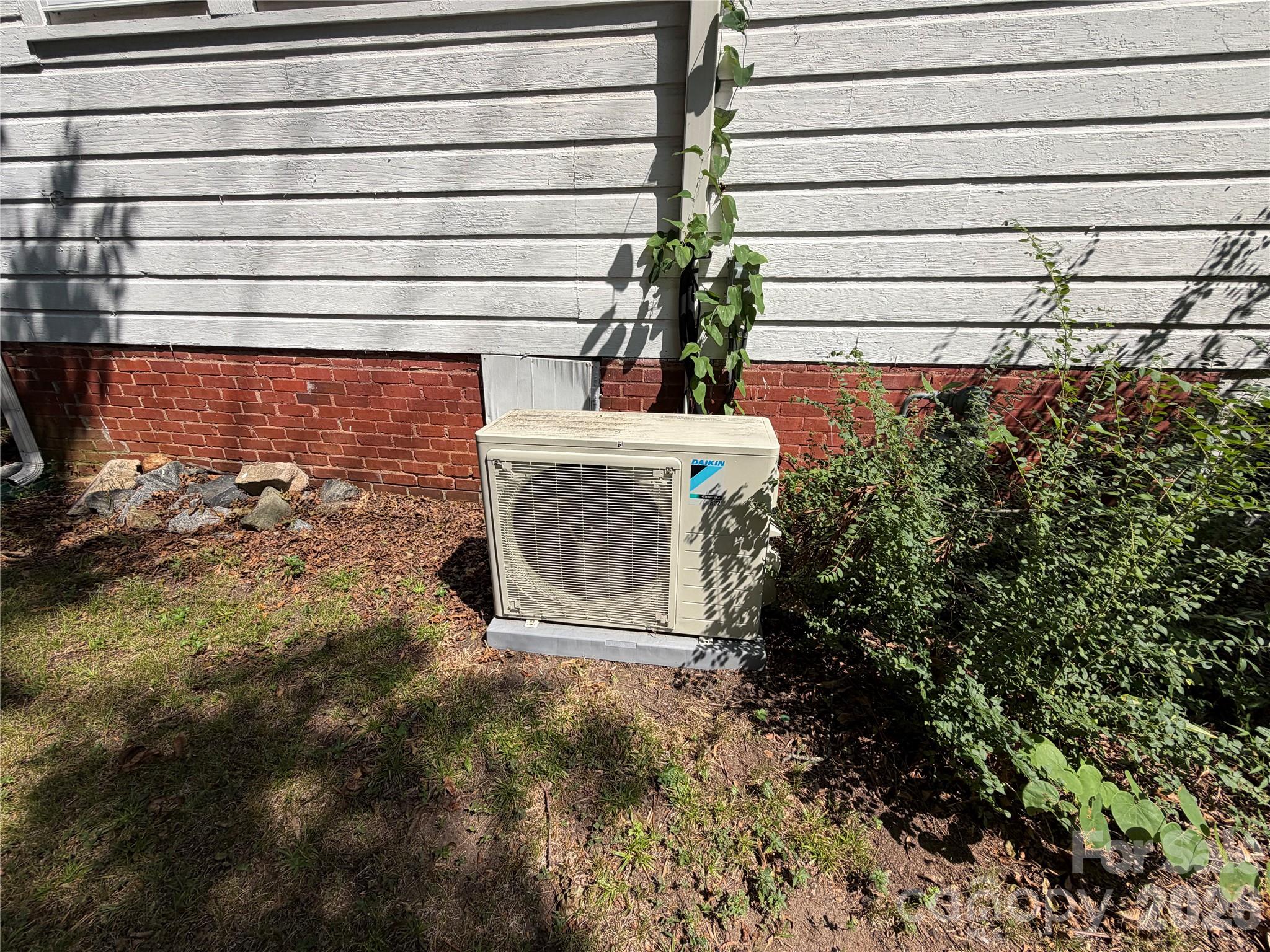 44 Academy Avenue Property Photo 9