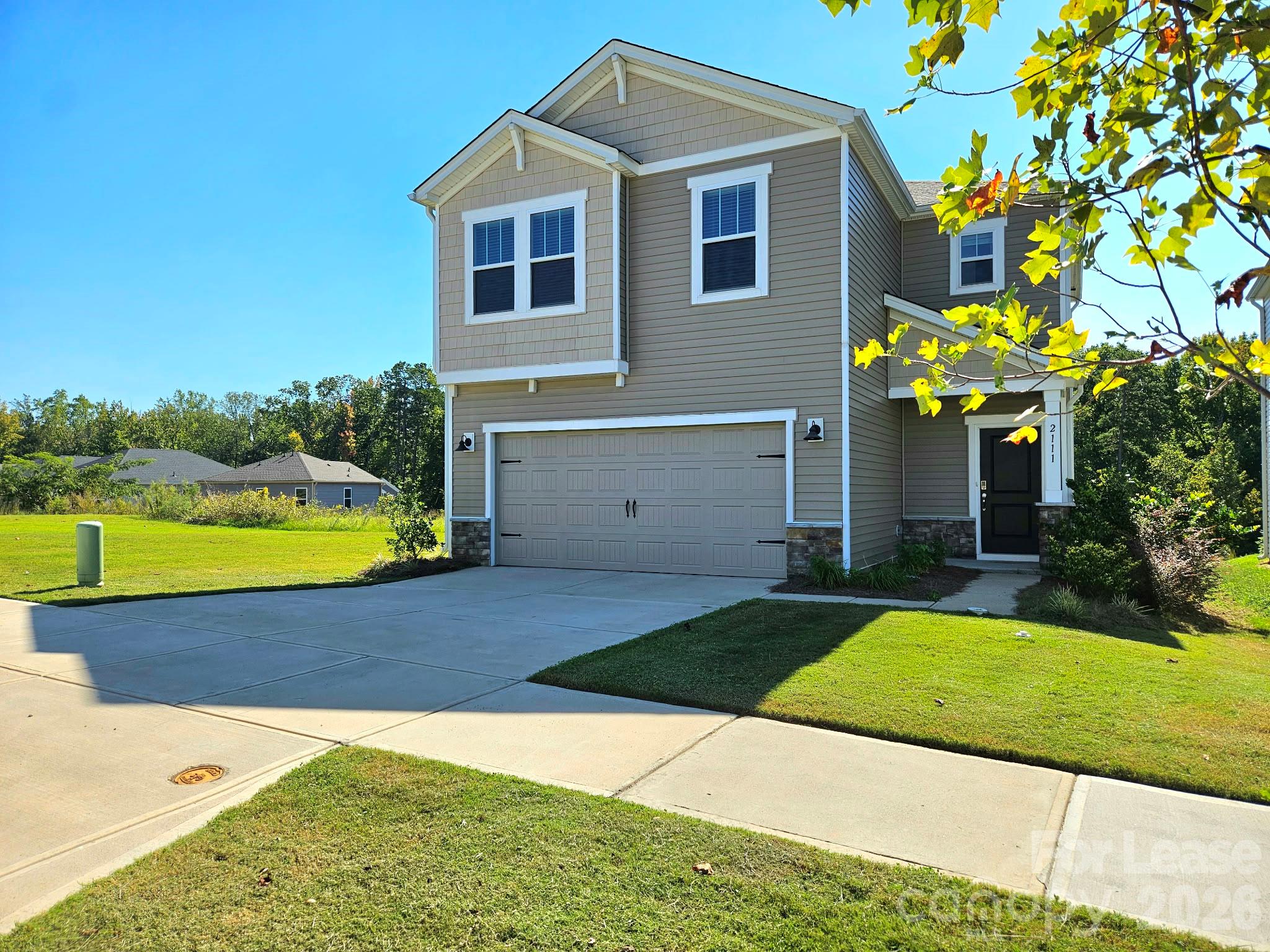2111 Belterra Drive Property Photo 1