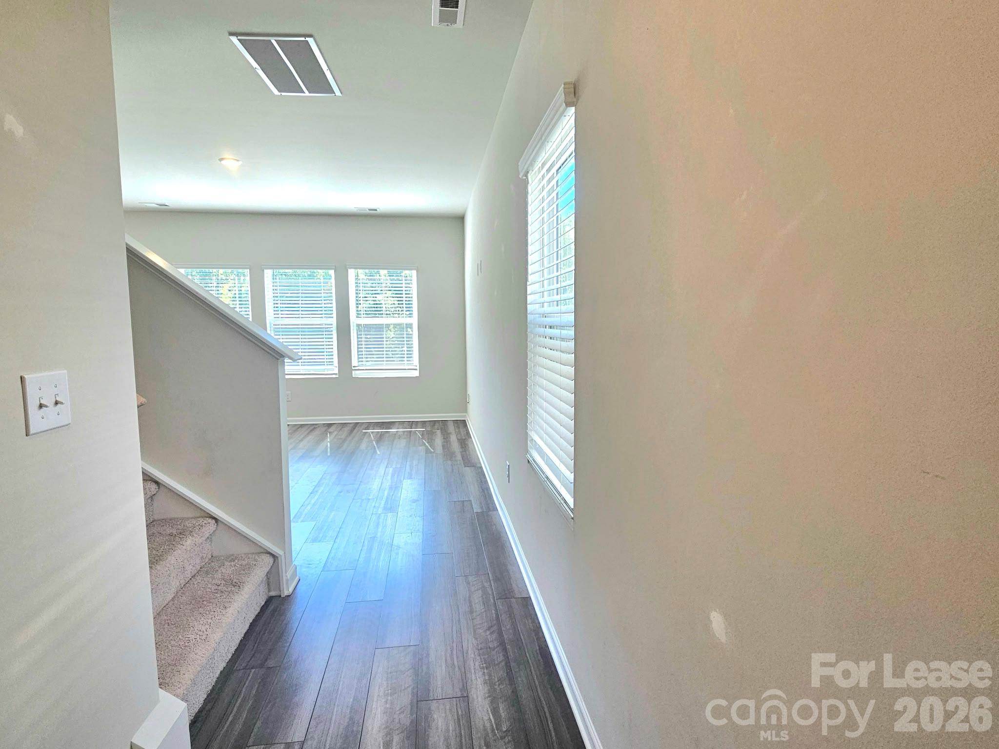 2111 Belterra Drive Property Photo 3