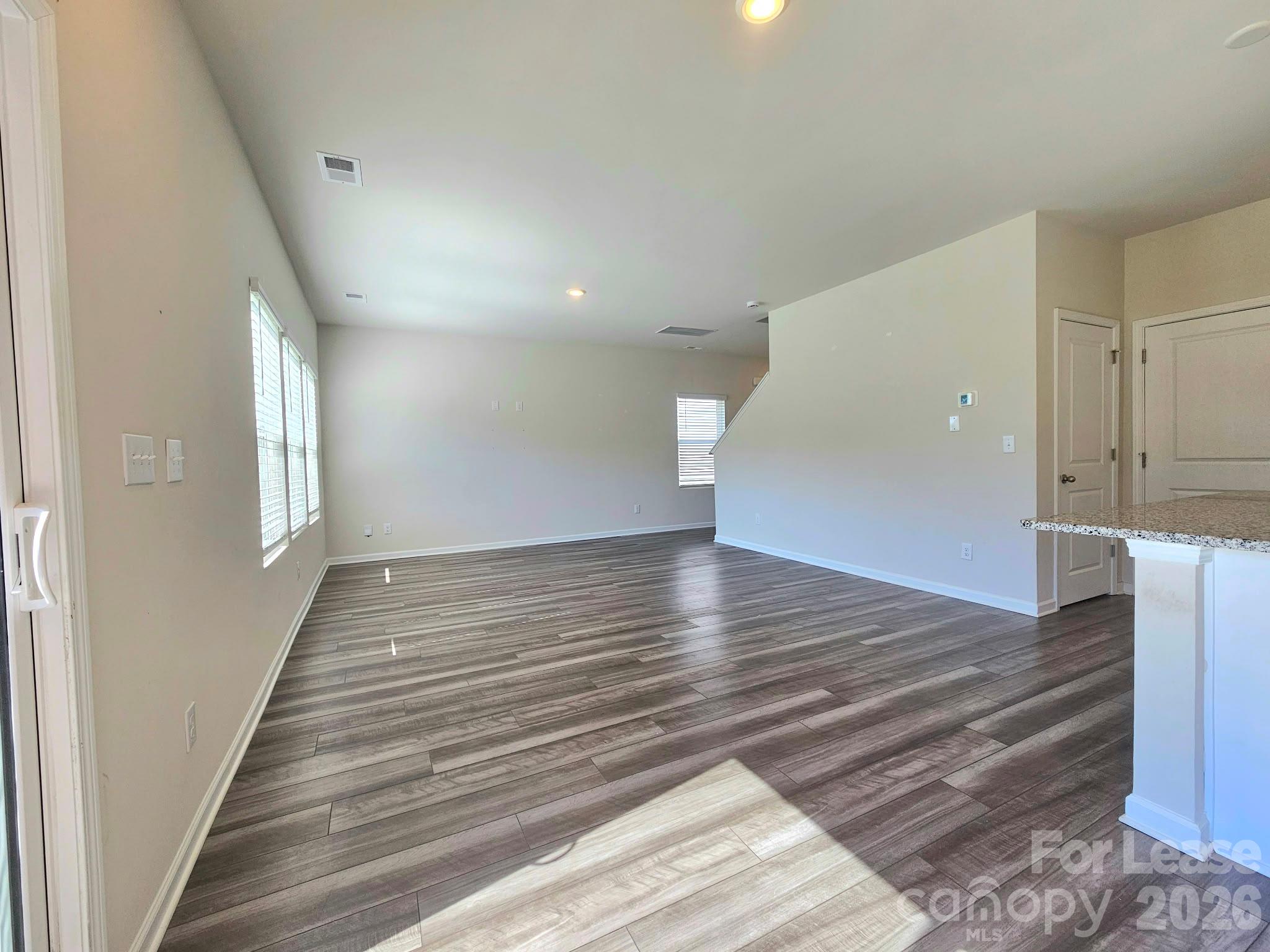 2111 Belterra Drive Property Photo 5