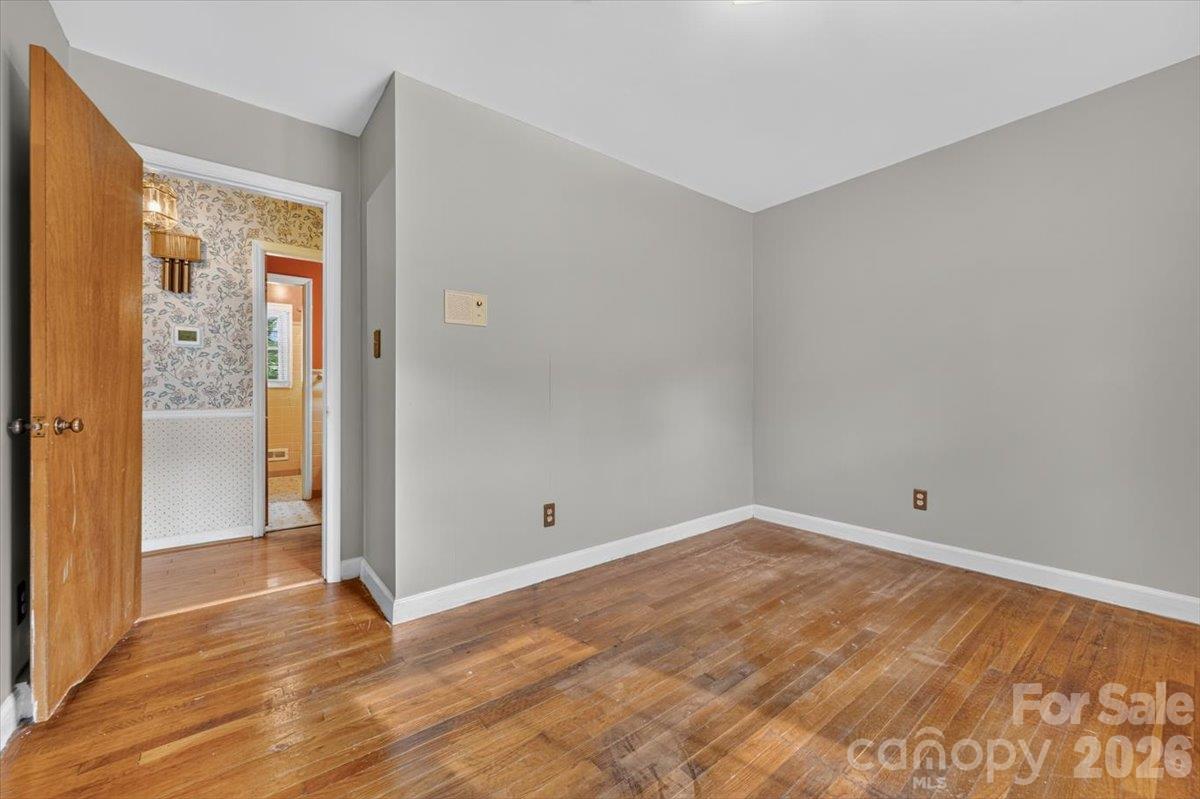 6324 Elmwood Circle 14 Property Photo 23