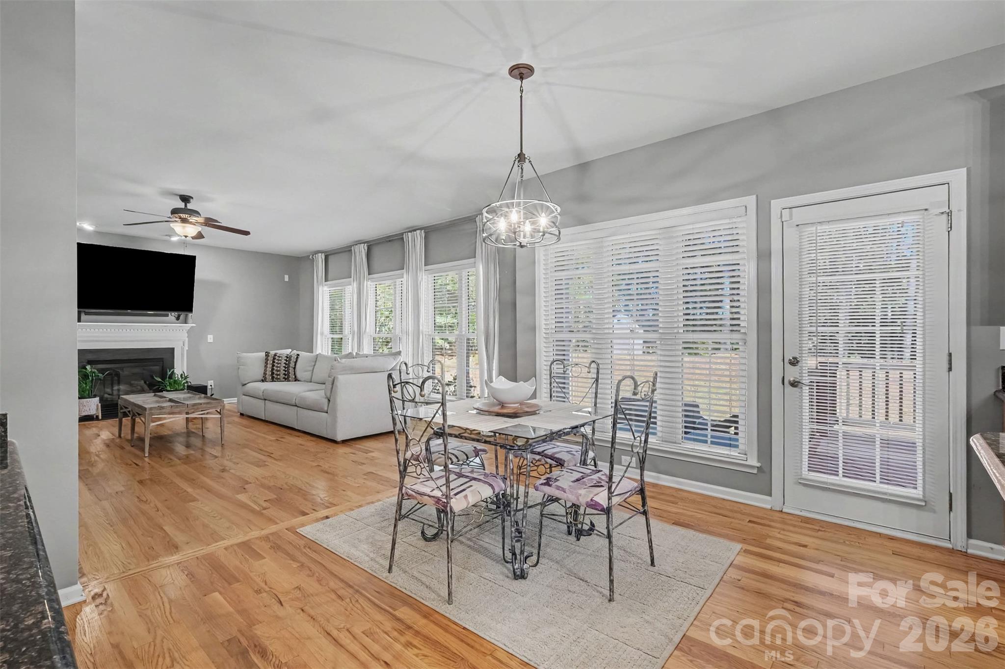 11538 Shimmering Lake Drive Property Photo 13