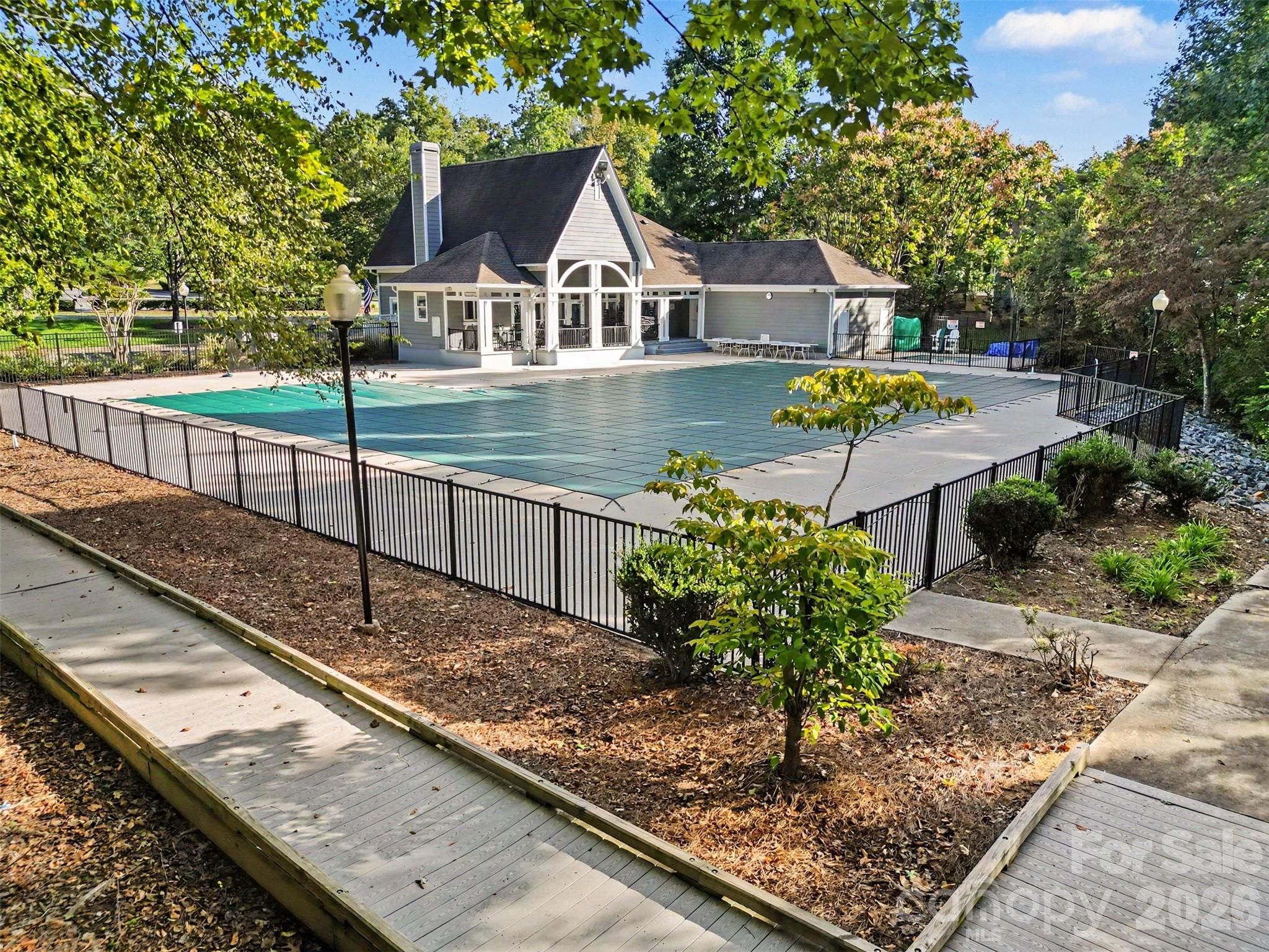 11538 Shimmering Lake Drive Property Photo 39