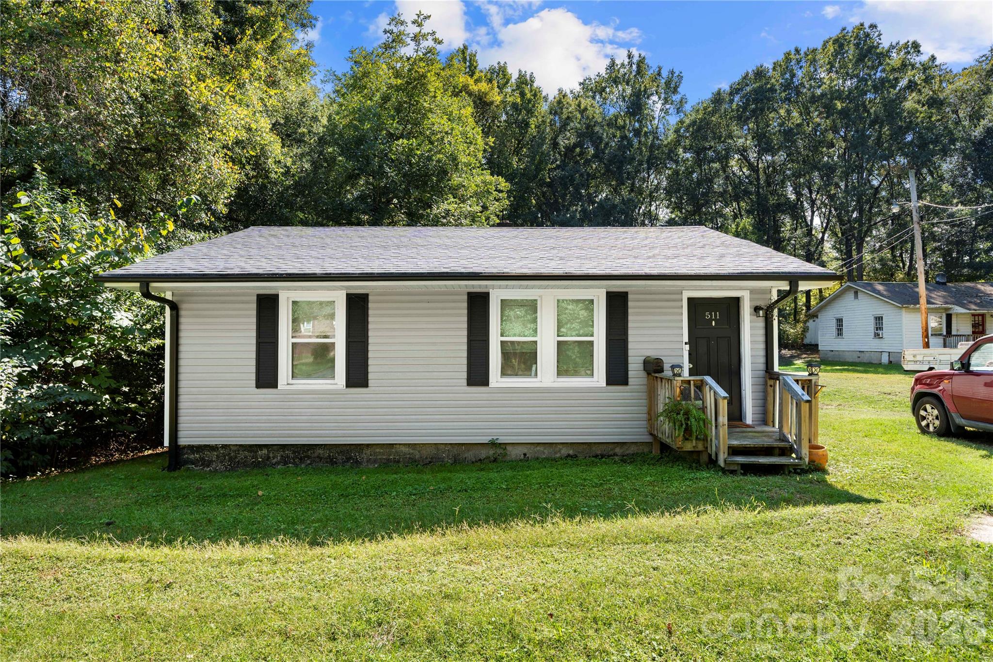 509 E Church Street Property Photo 1