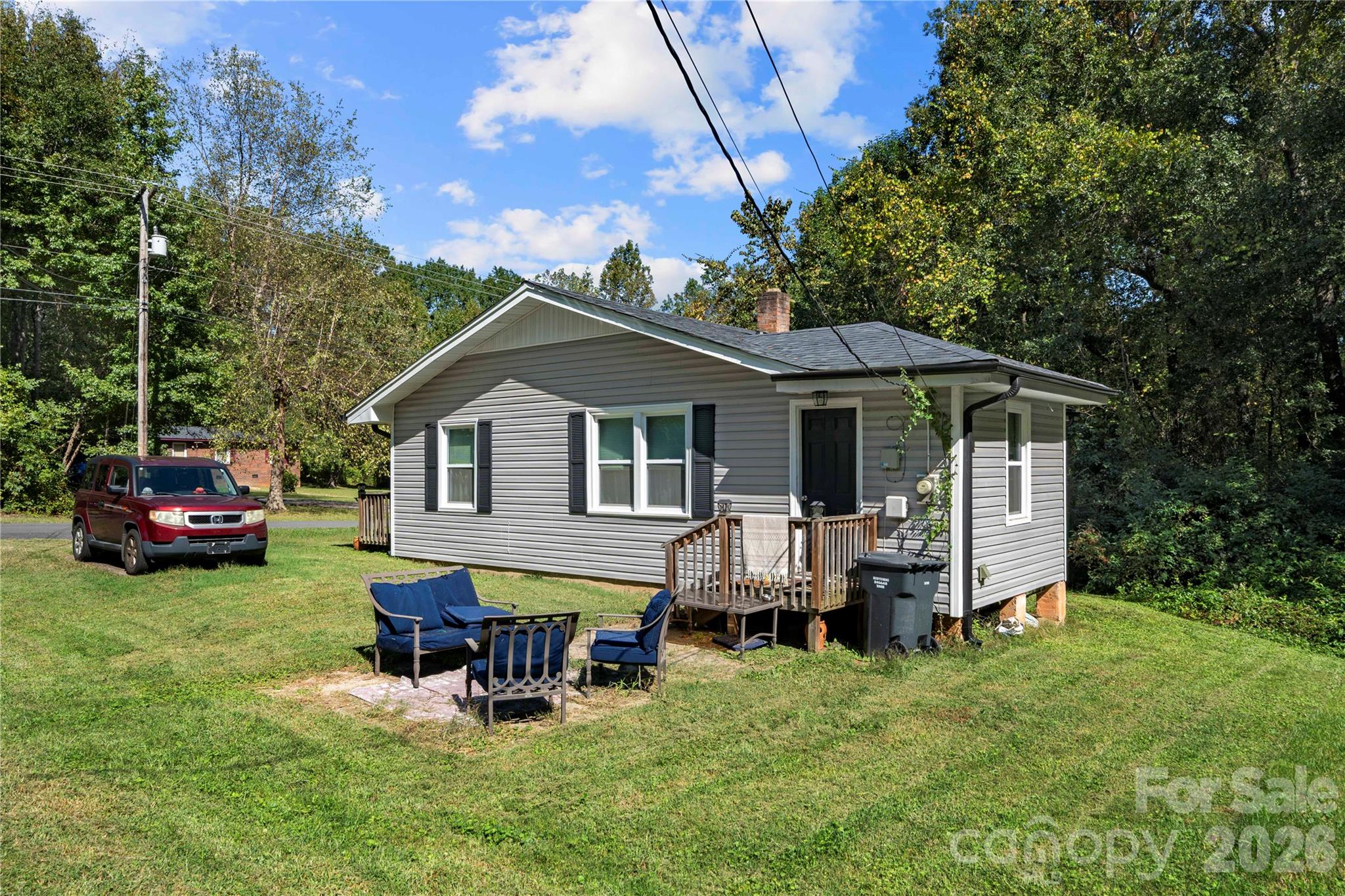 509 E Church Street Property Photo 9