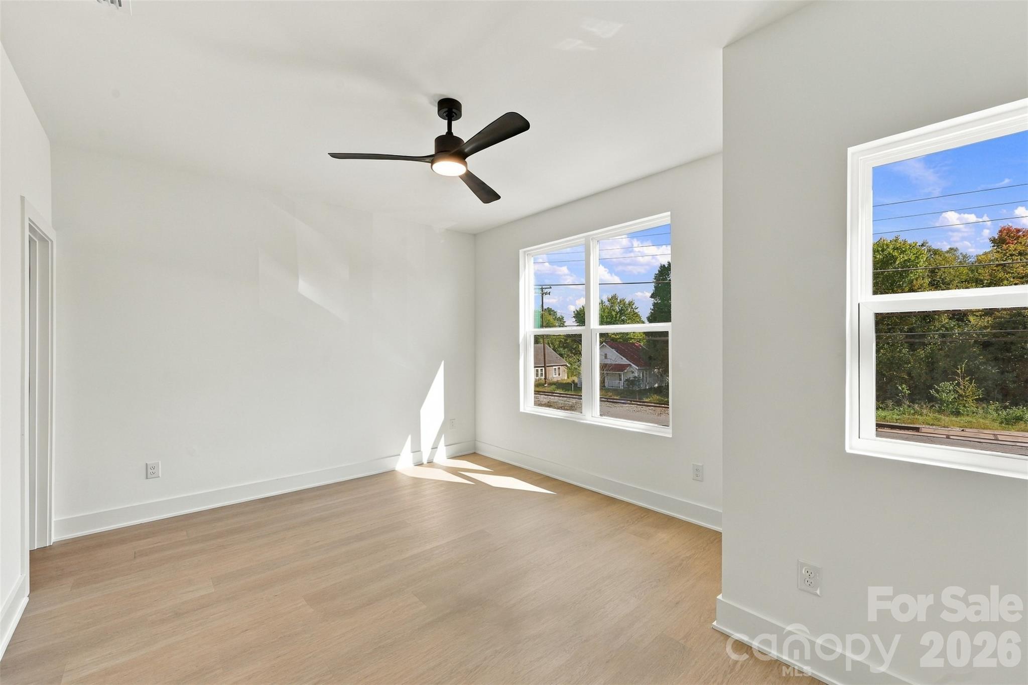 604 N Broad Street Property Photo 10