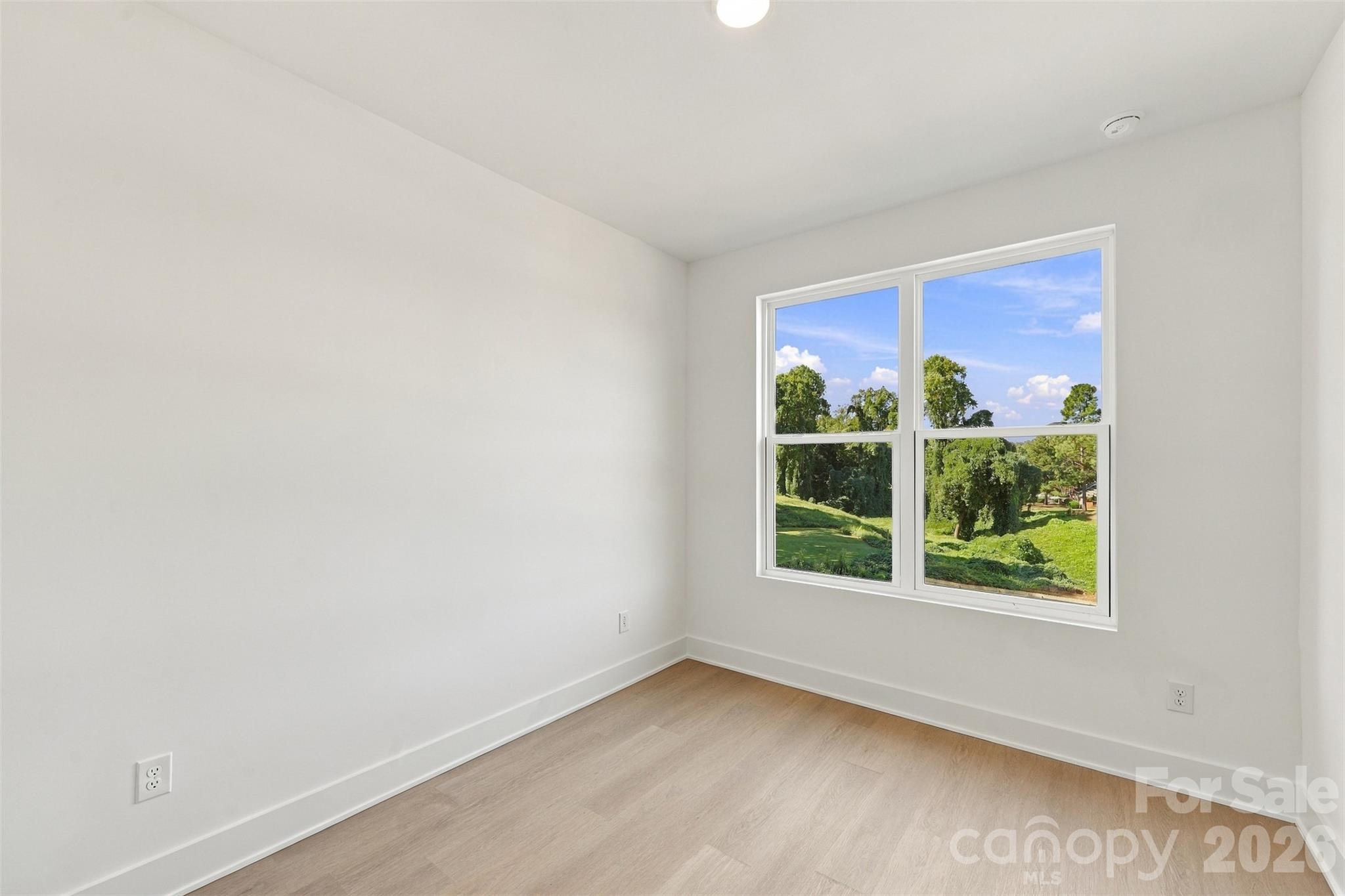 604 N Broad Street Property Photo 13