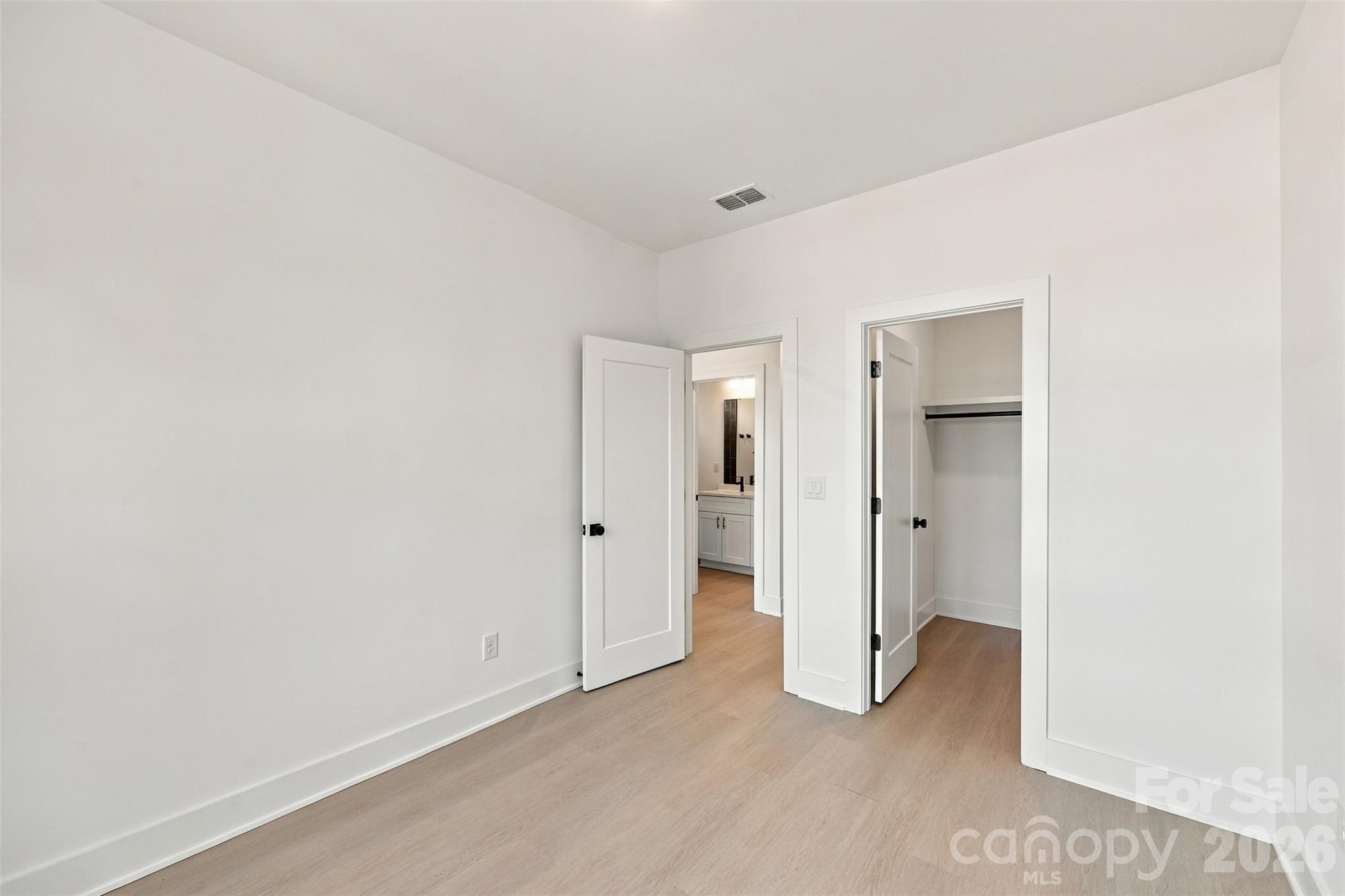 604 N Broad Street Property Photo 14