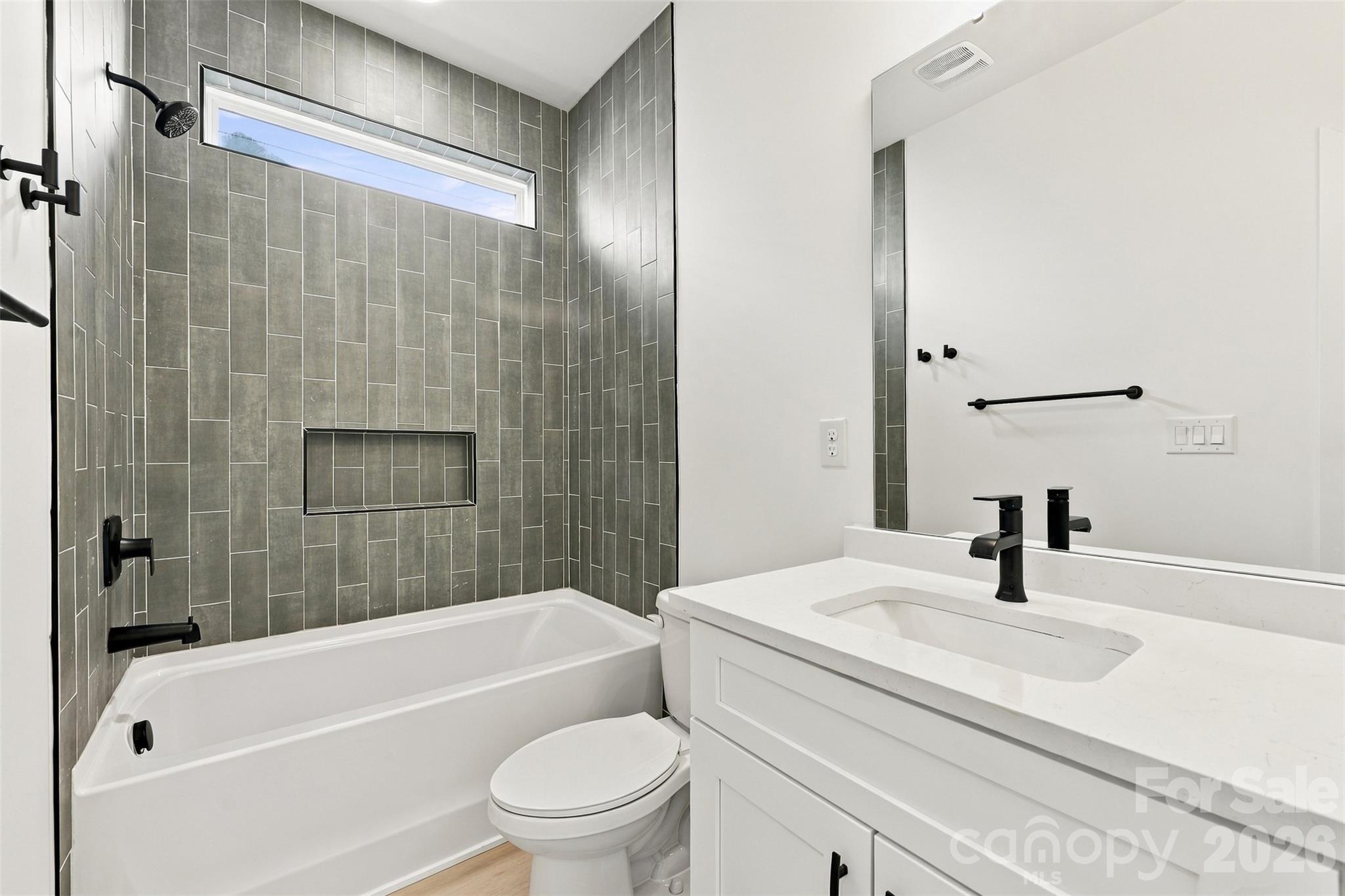 604 N Broad Street Property Photo 15