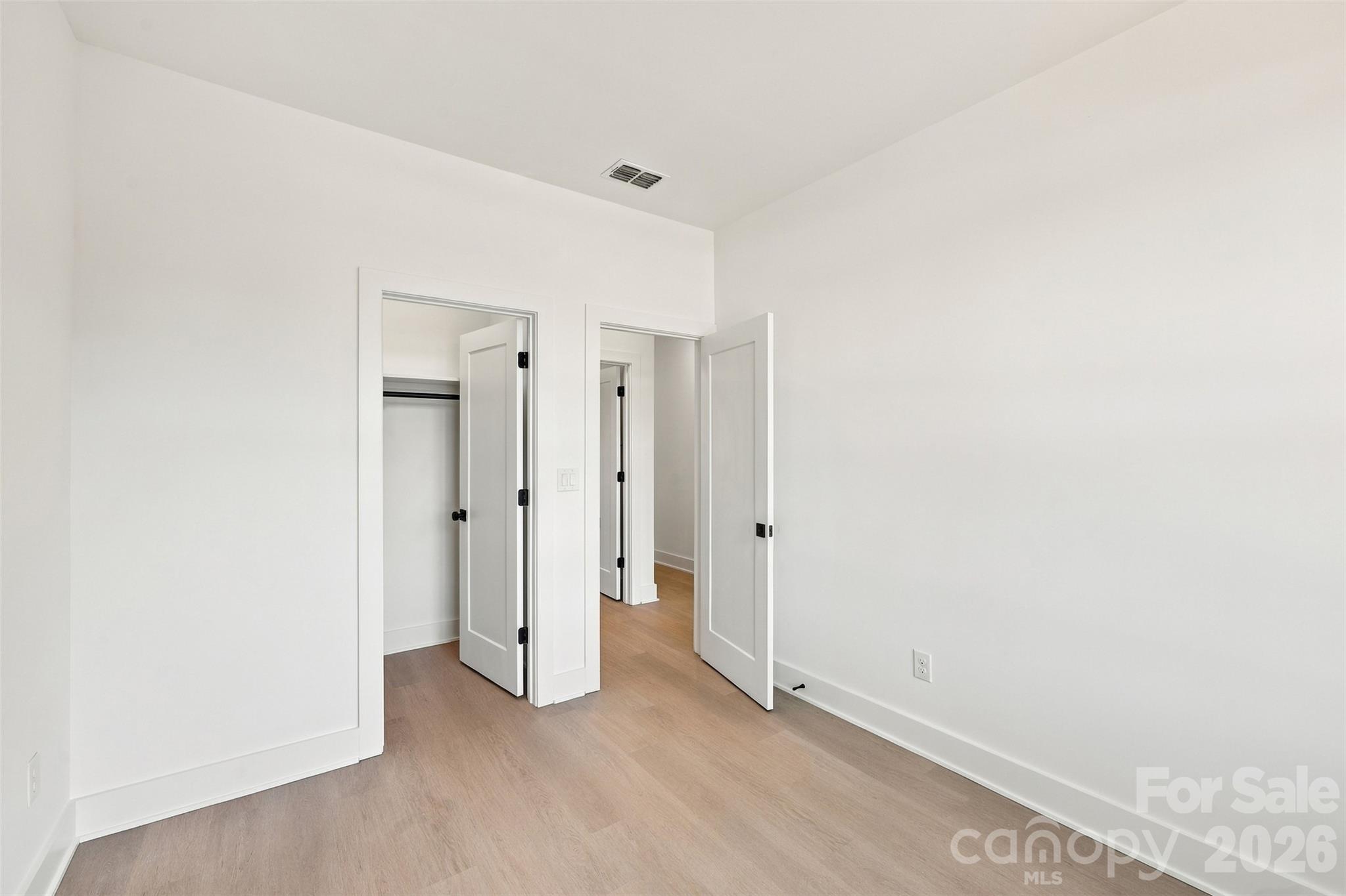 604 N Broad Street Property Photo 17