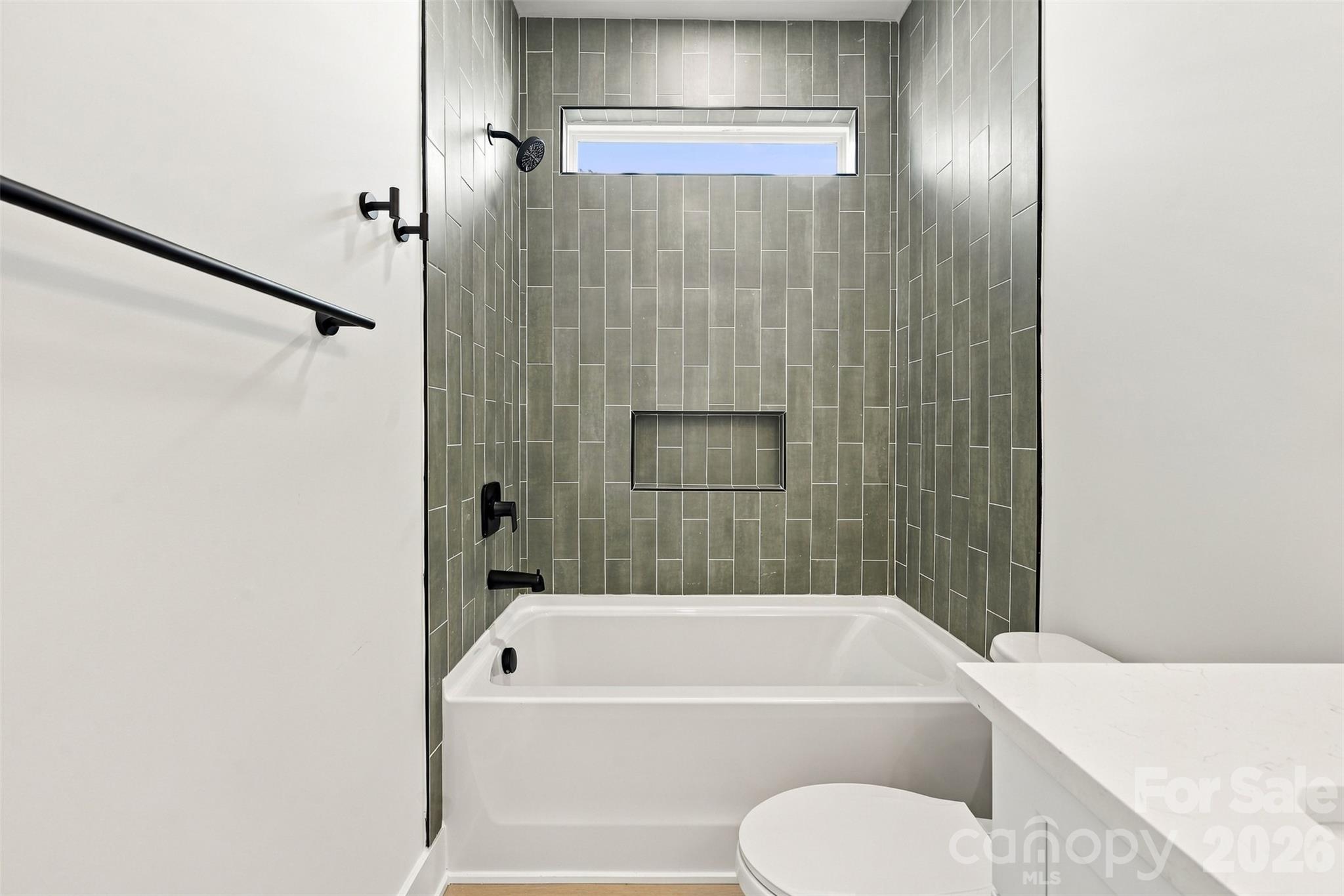 604 N Broad Street Property Photo 18