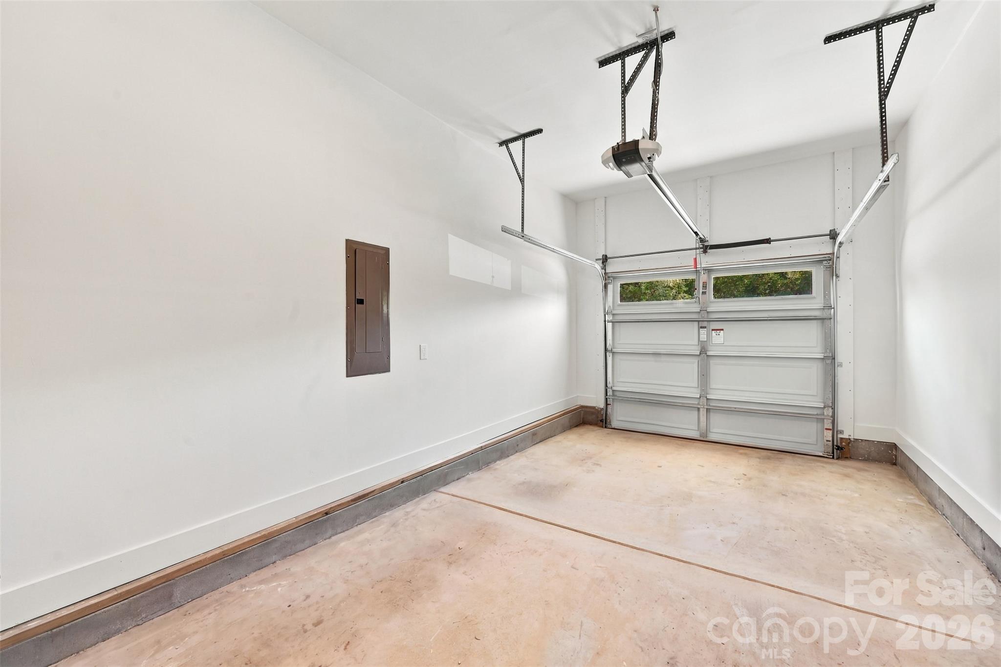 604 N Broad Street Property Photo 24