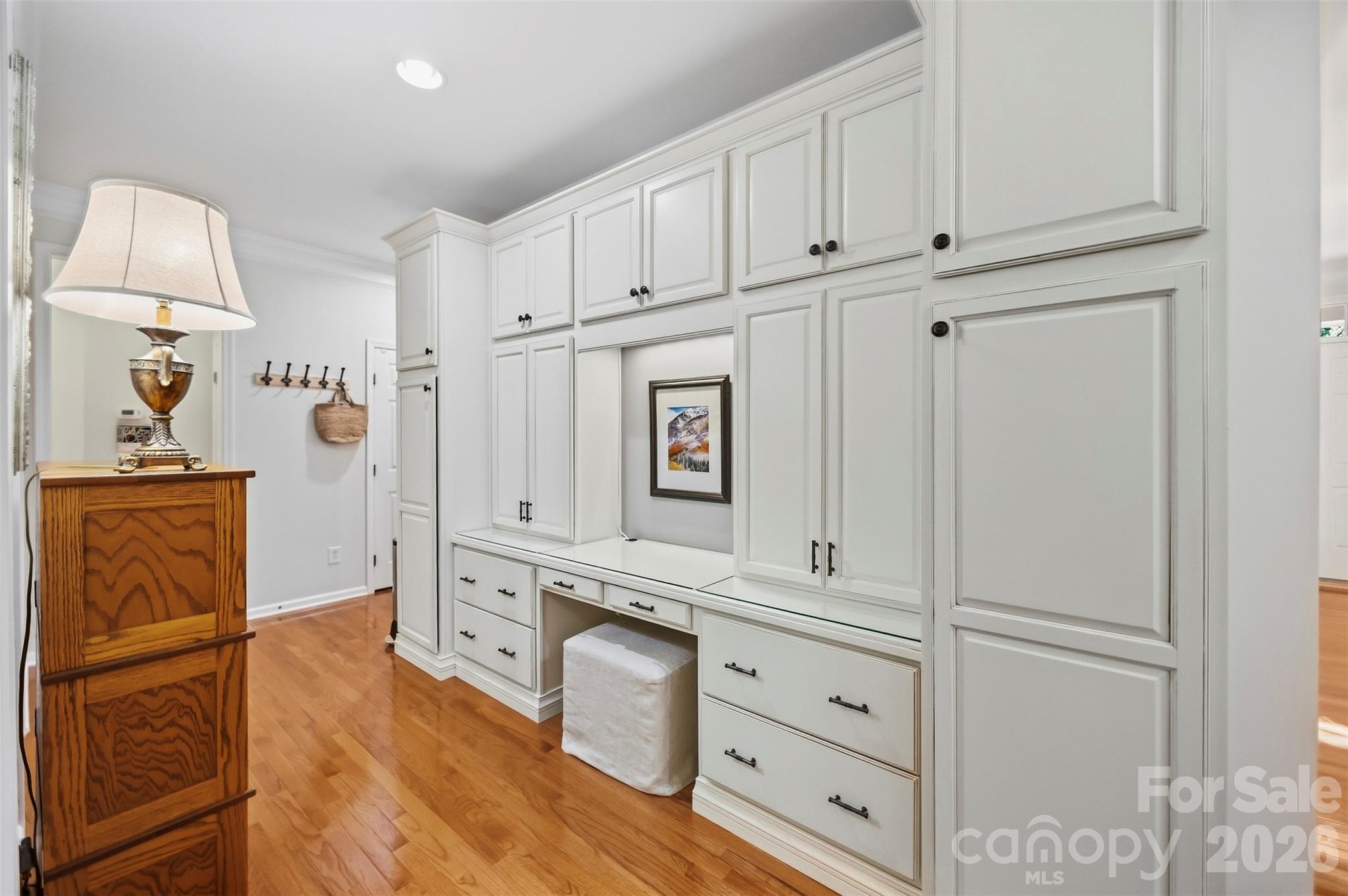 205 Woodward Ridge Drive Property Photo 7