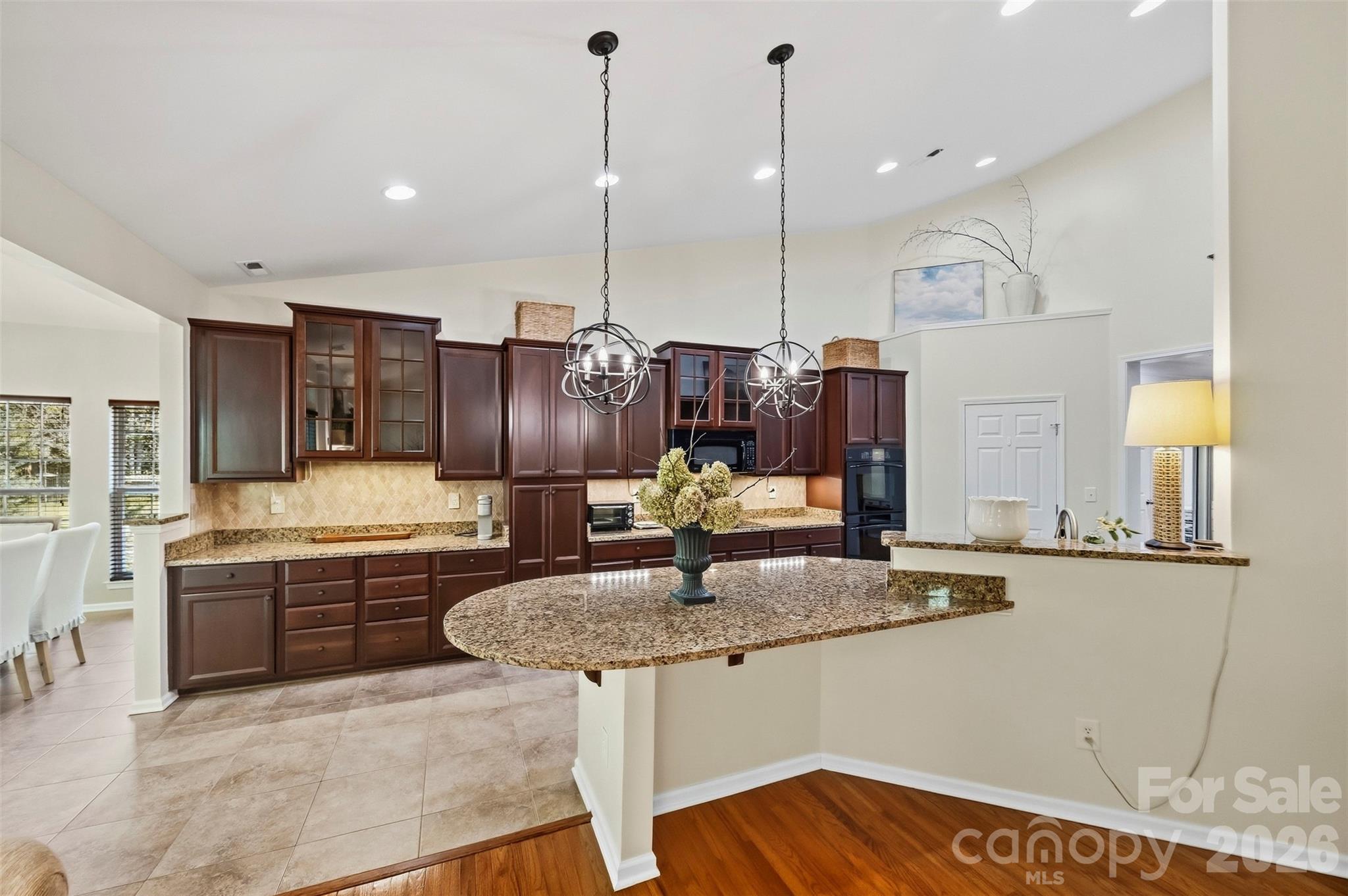 205 Woodward Ridge Drive Property Photo 11