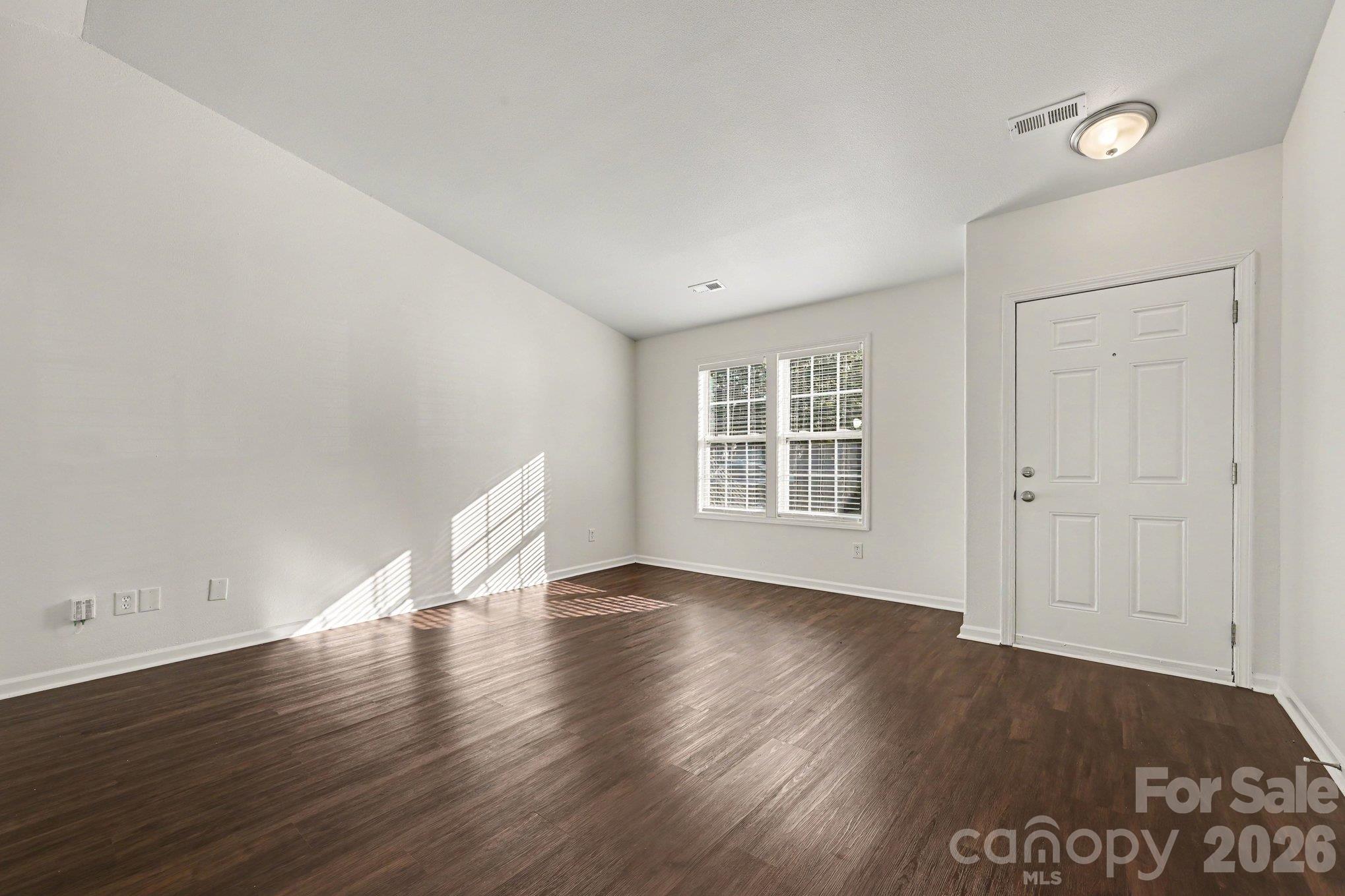 10502 Glory Meadow Court Property Photo 2
